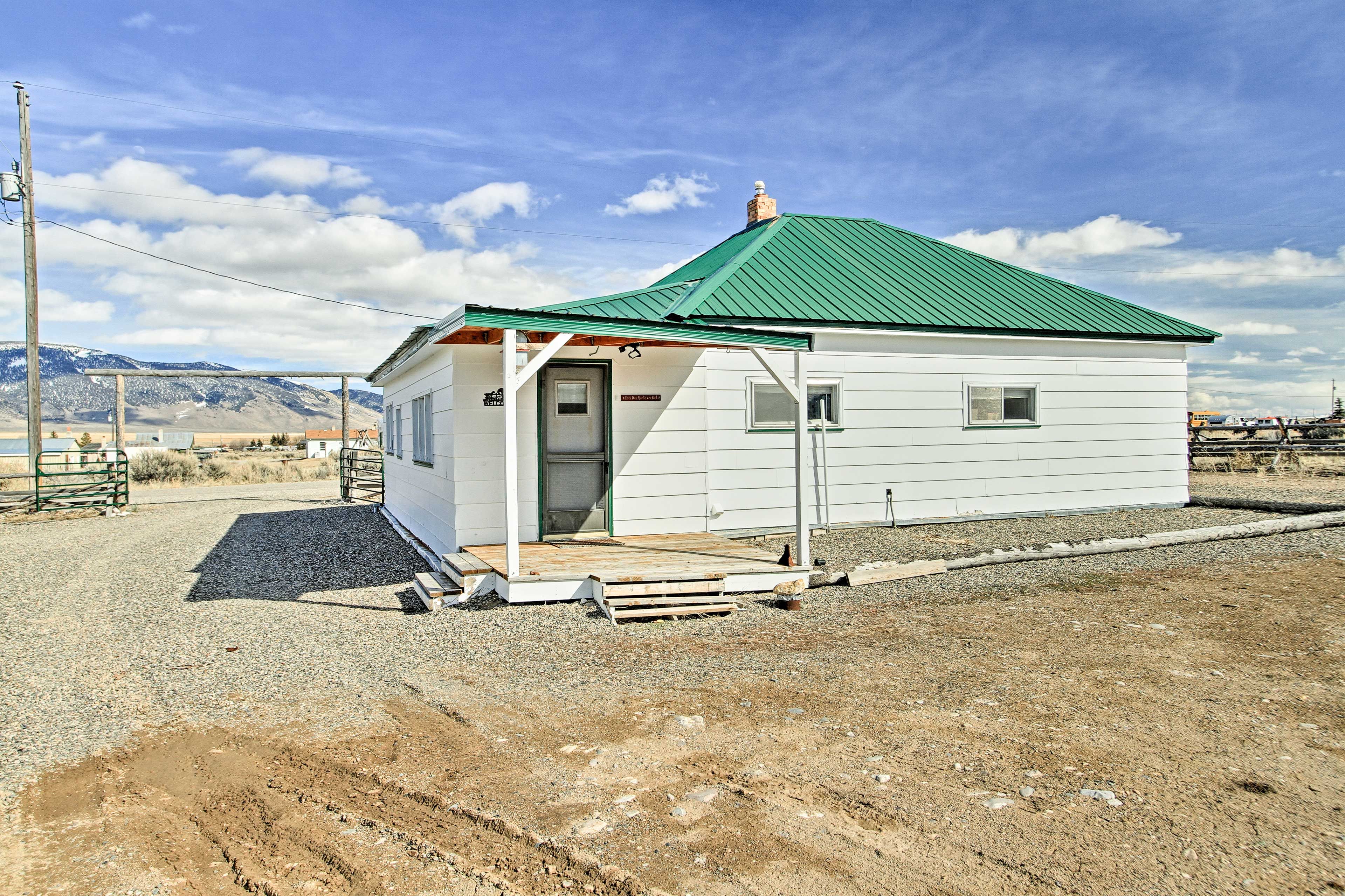 Exterior | Covered Parking (2 Vehicles) | Driveway Parking (9 Vehicles)