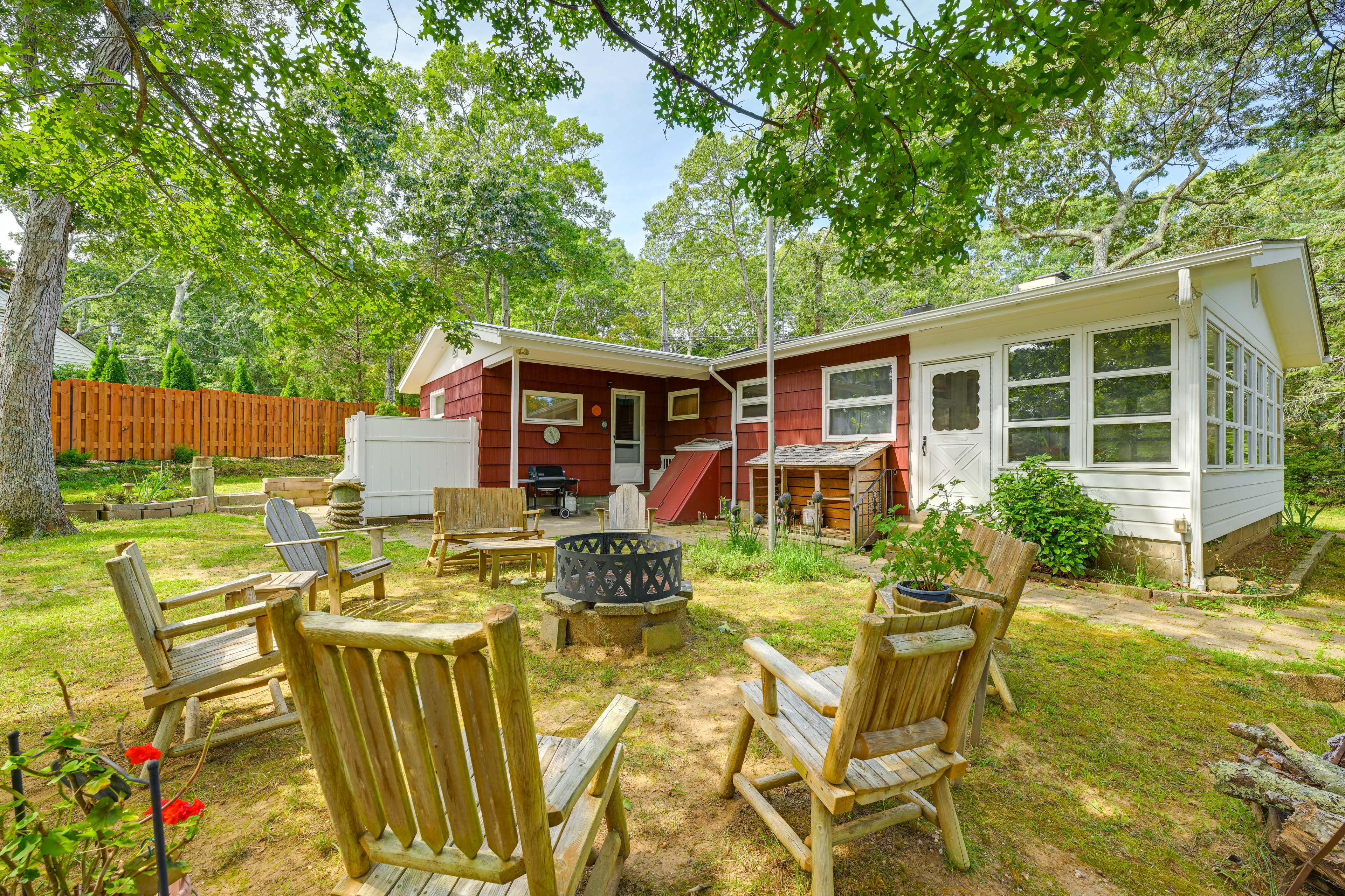 Backyard | Fire Pit