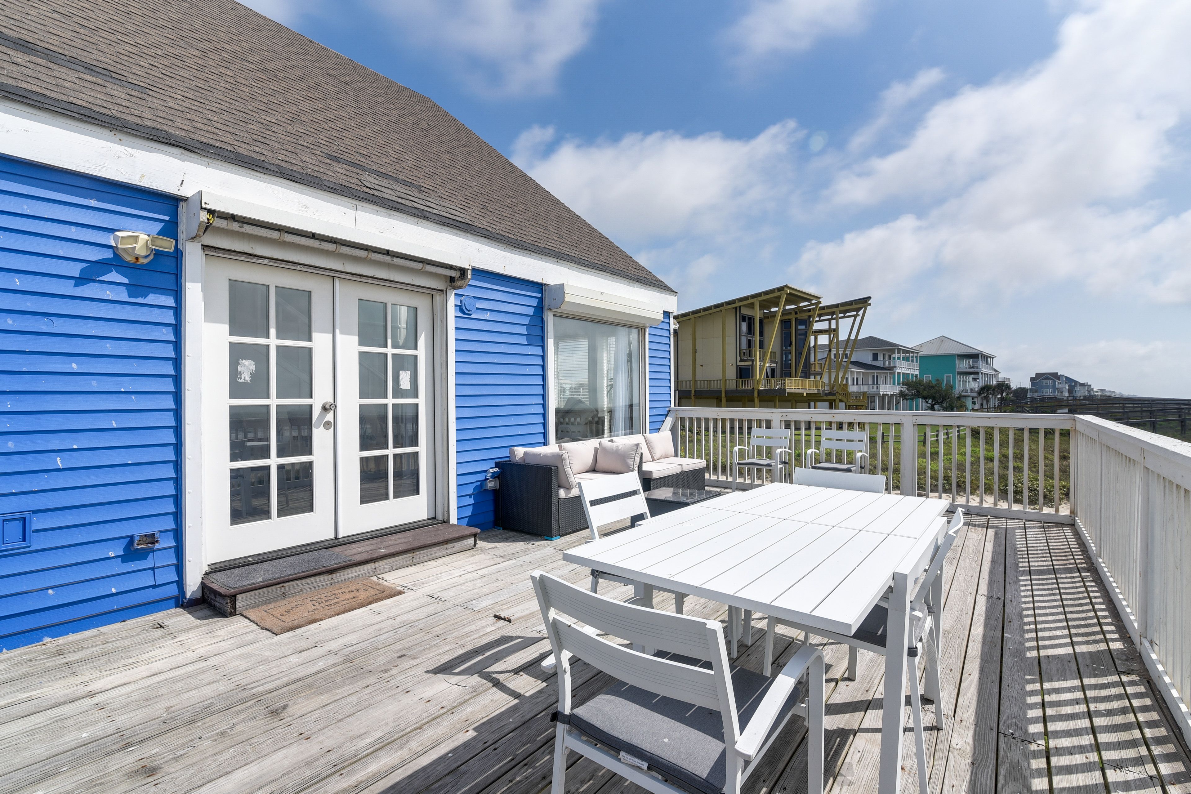 Deck | Oceanfront View