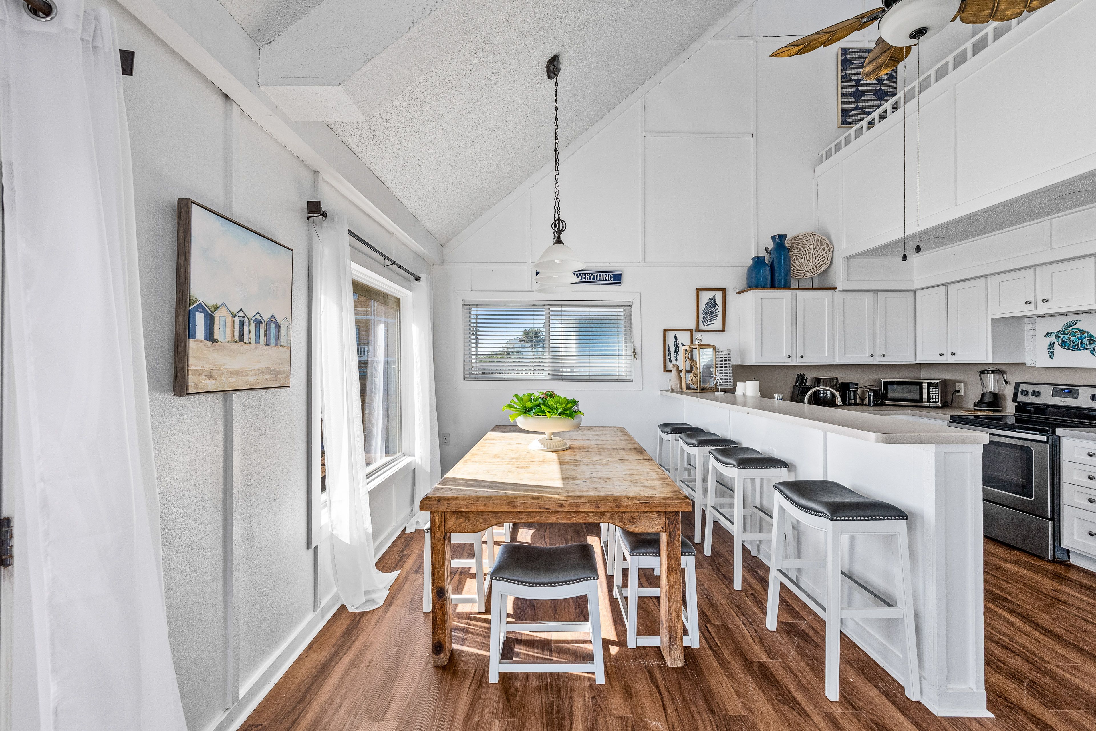 Dining Table | 1st Floor