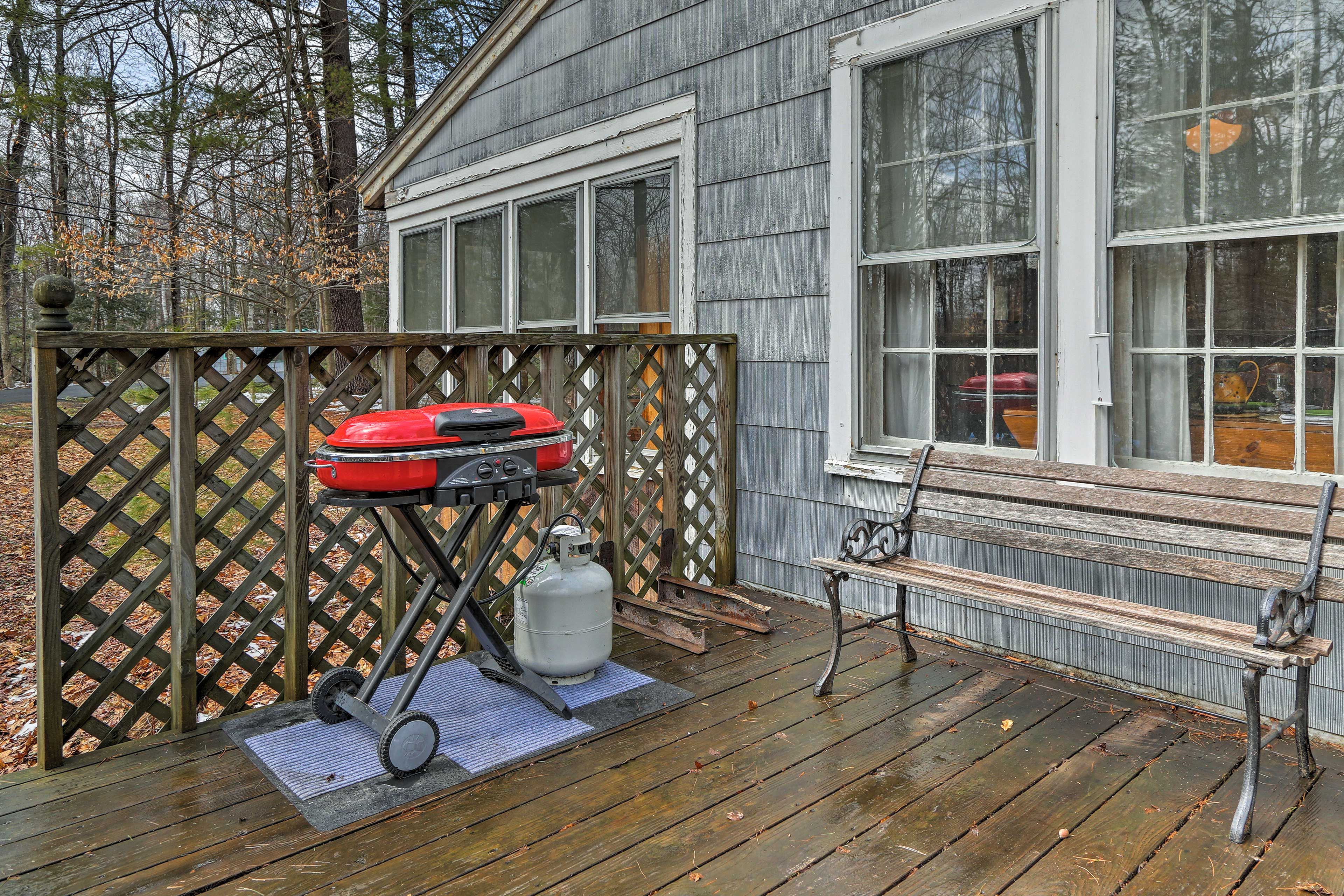 Deck | Grill