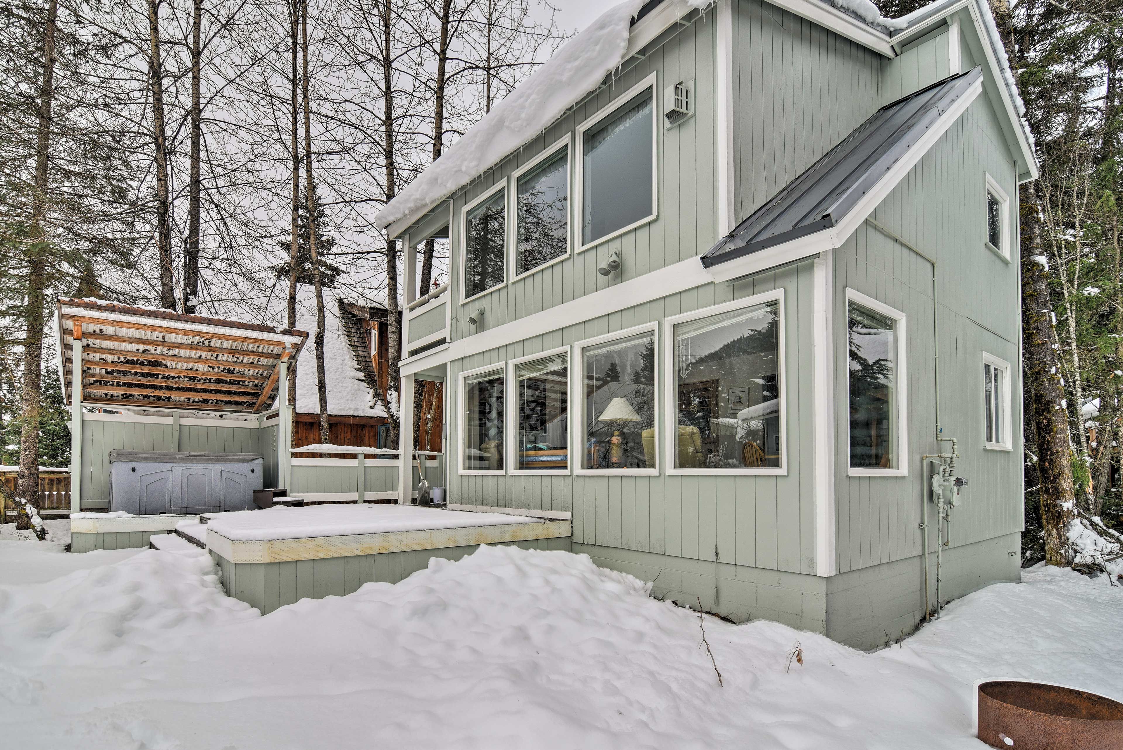 Girdwood Vacation Rental | 1BR | 2BA | 2-Story Cabin