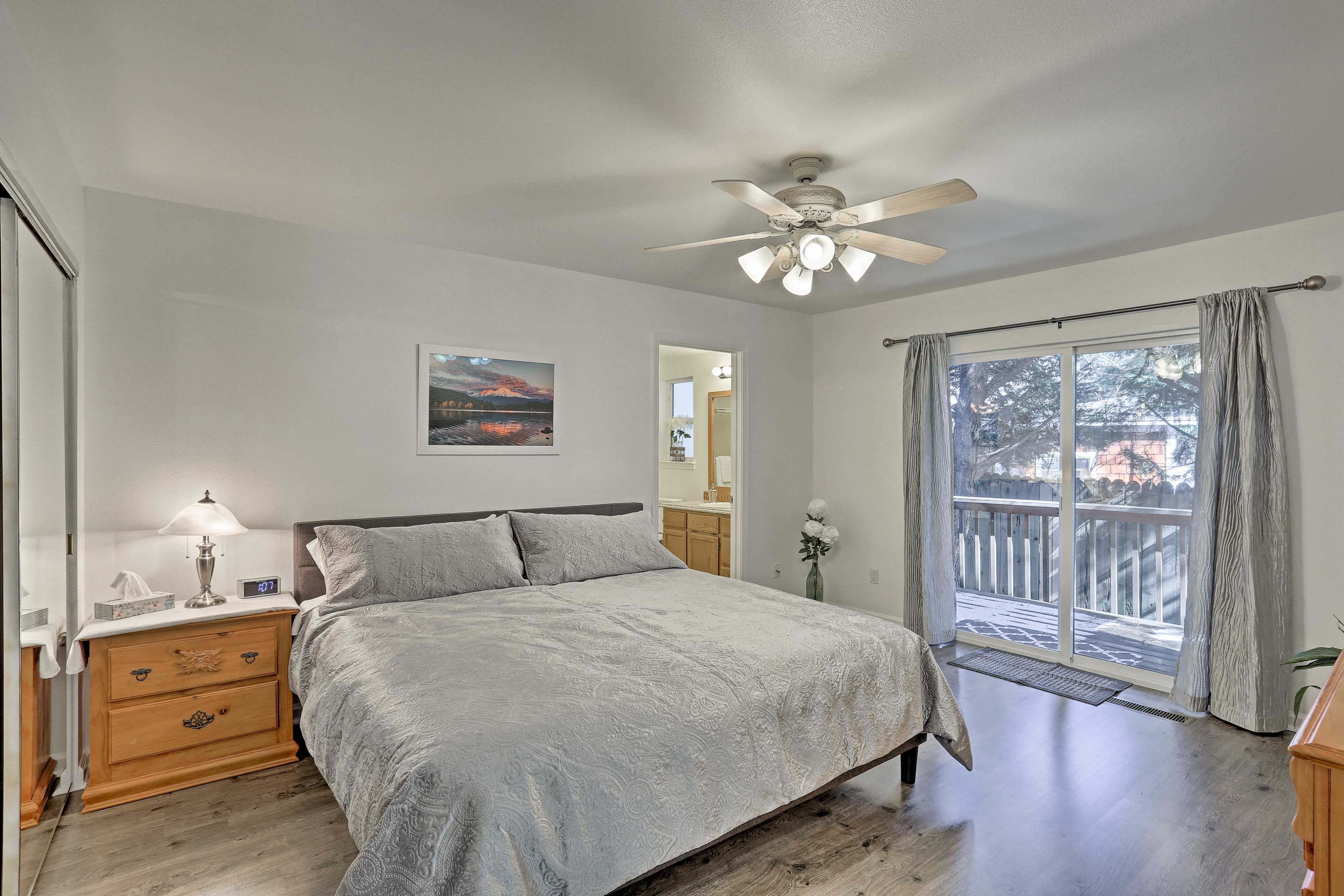 Bedroom 1 | King Bed | Linens Provided