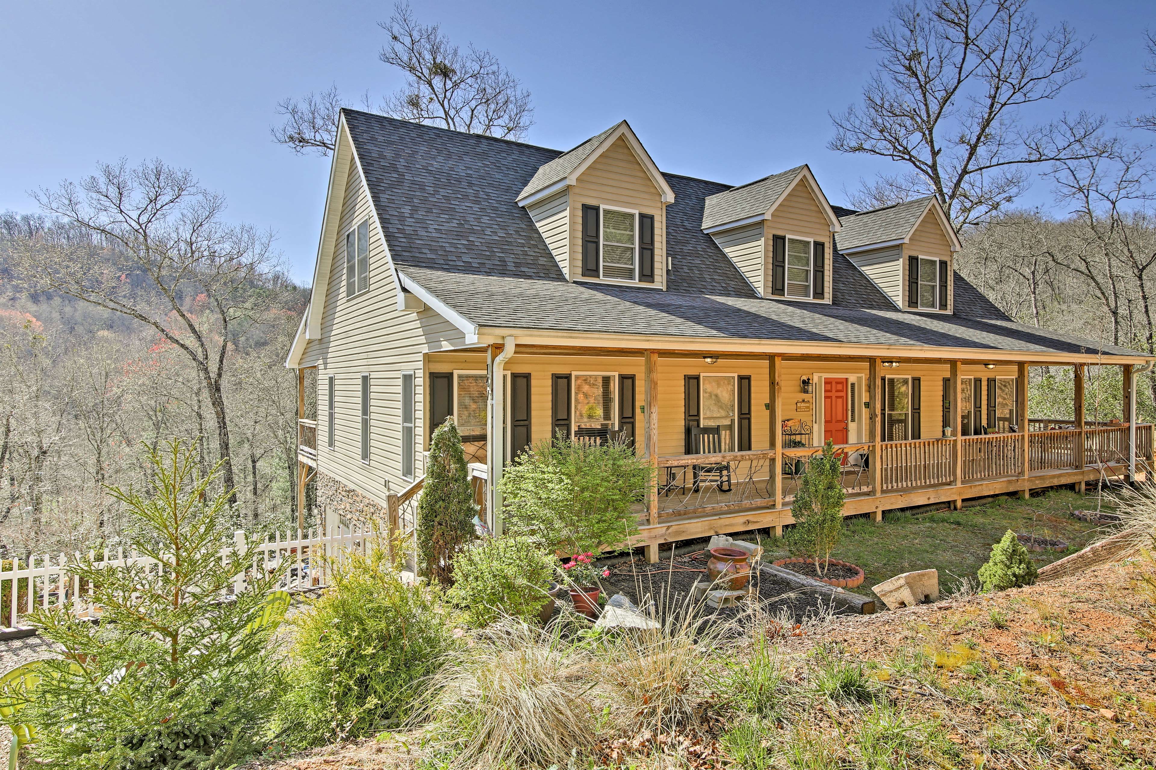 Explore the Smoky Mountains from this 4-bedroom Franklin vacation rental house!