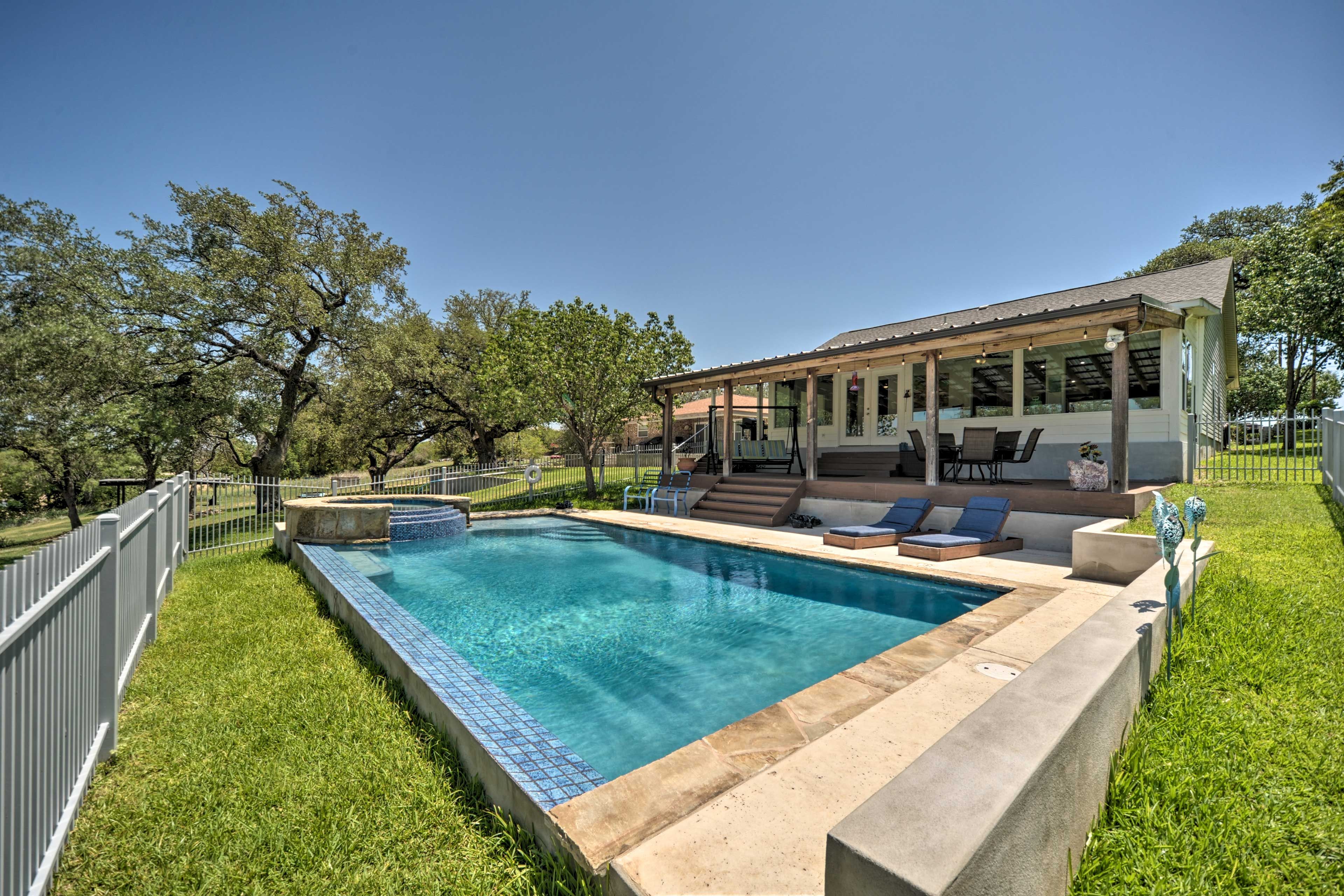 Private Pool & Spa