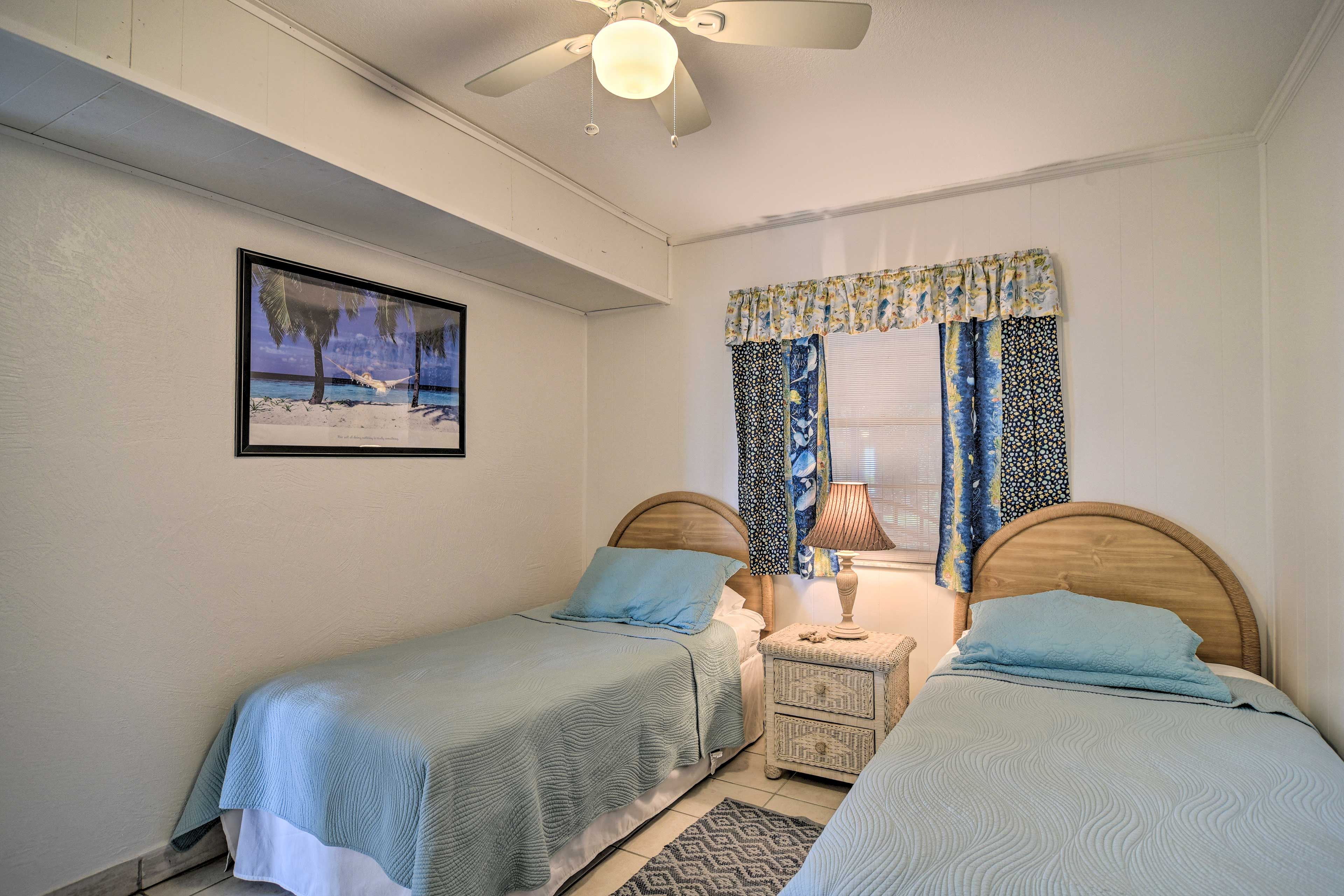 Bedroom 3 | 2 Twin Beds