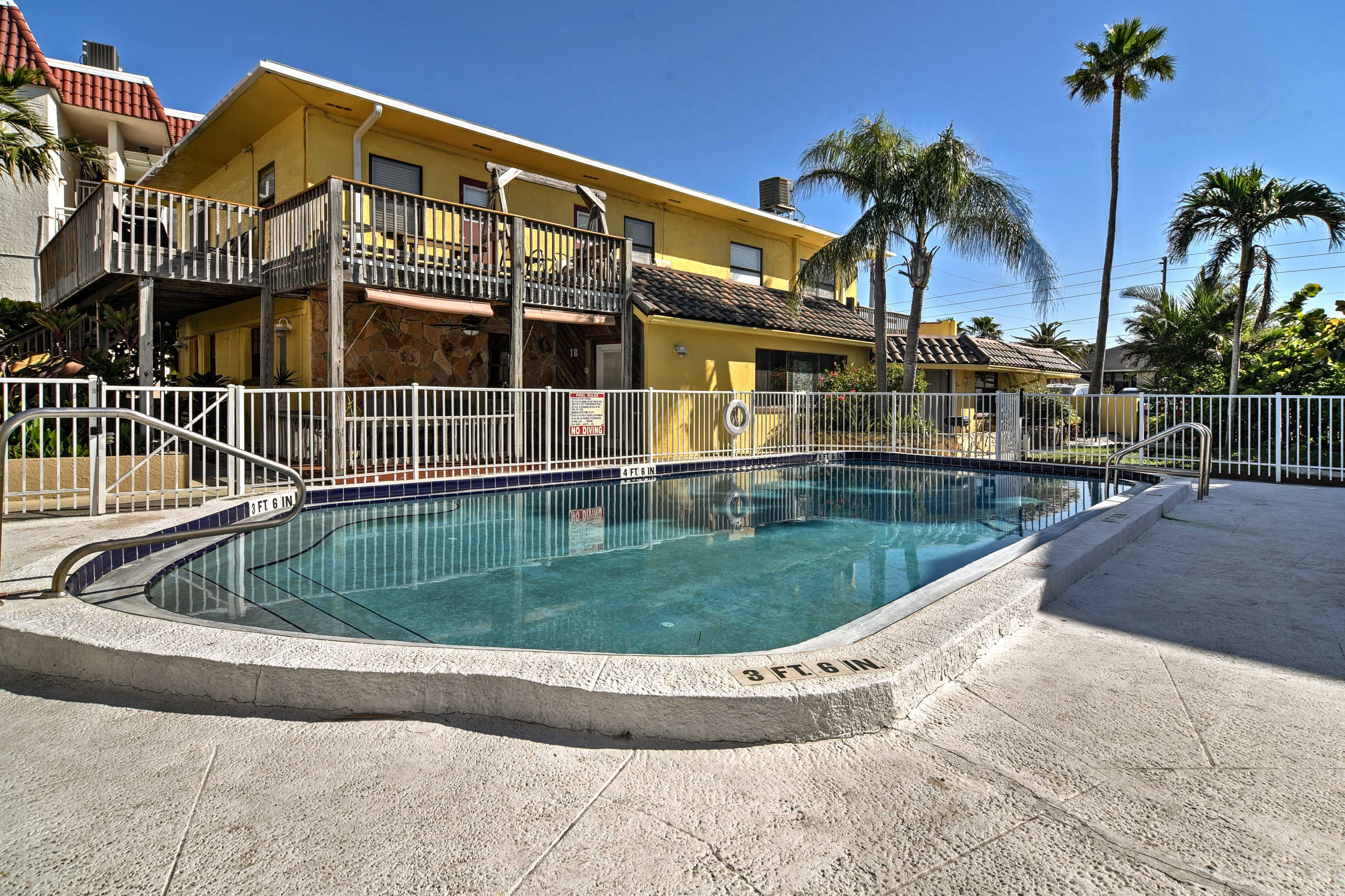 Bellair Beach Vacation Rental | 3BR | 2BA | 1,000 Sq Ft | Step-Free Access