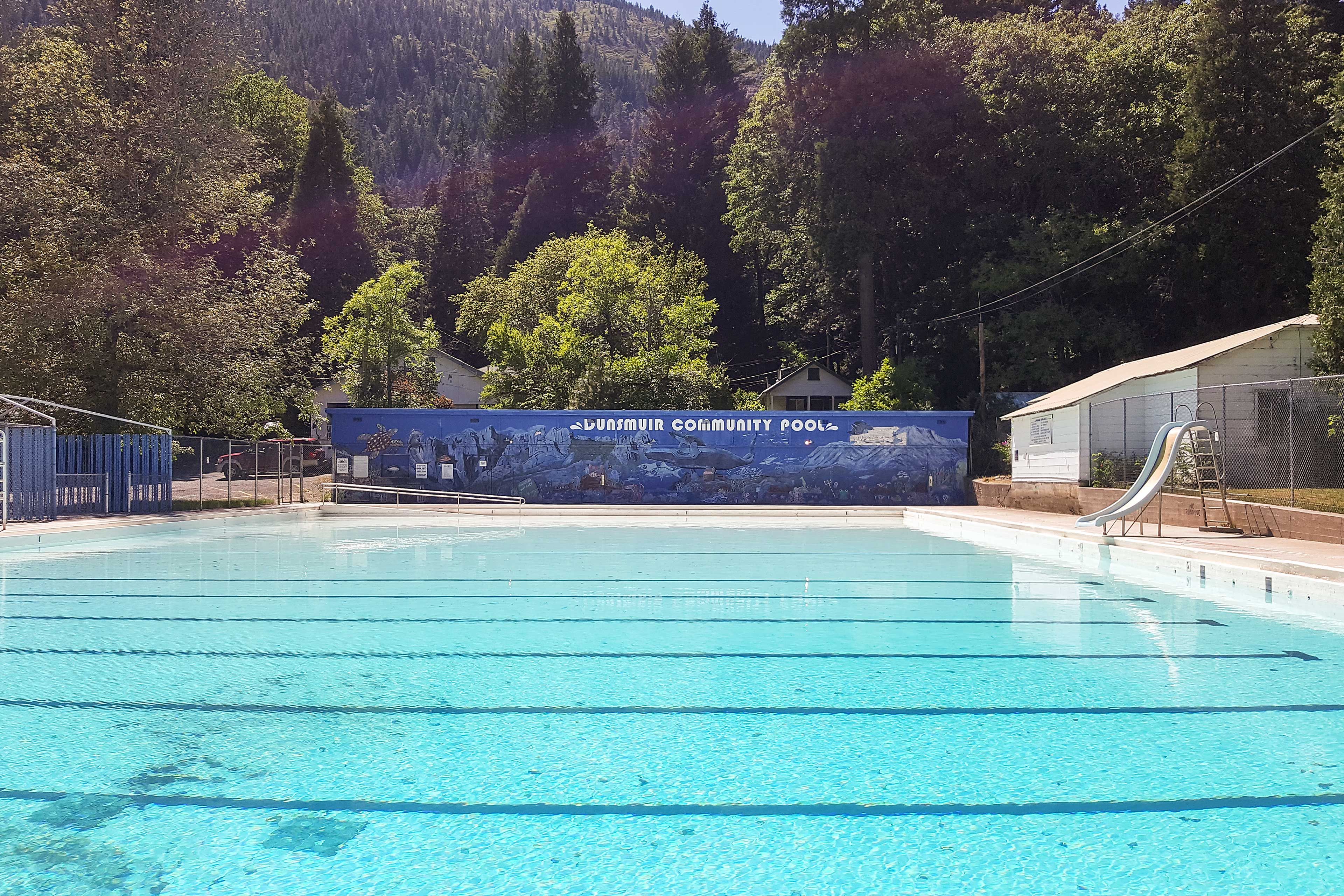 Community Amenities | Outdoor Pool