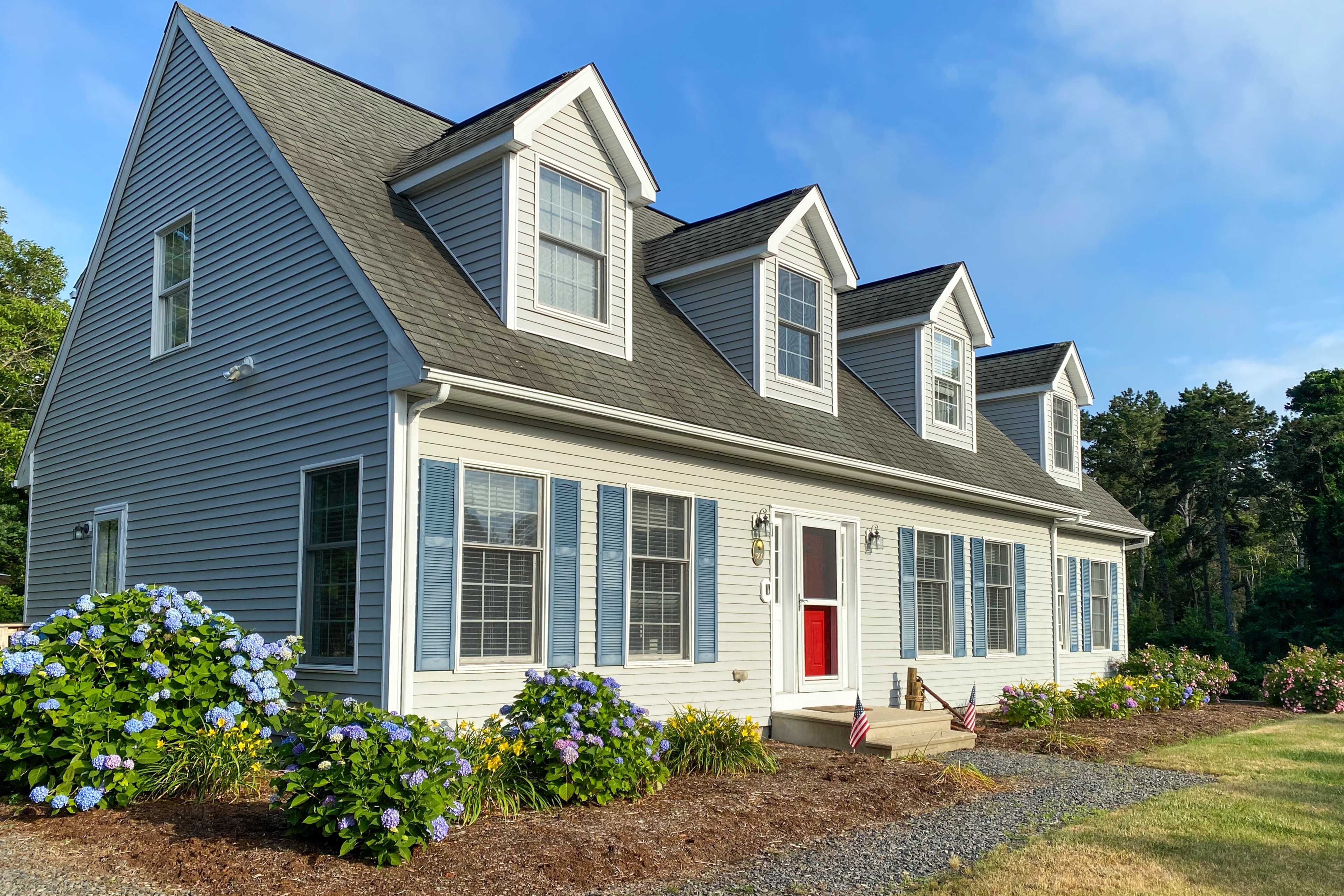 Home Exterior | Parking | Driveway (4 Vehicles)
