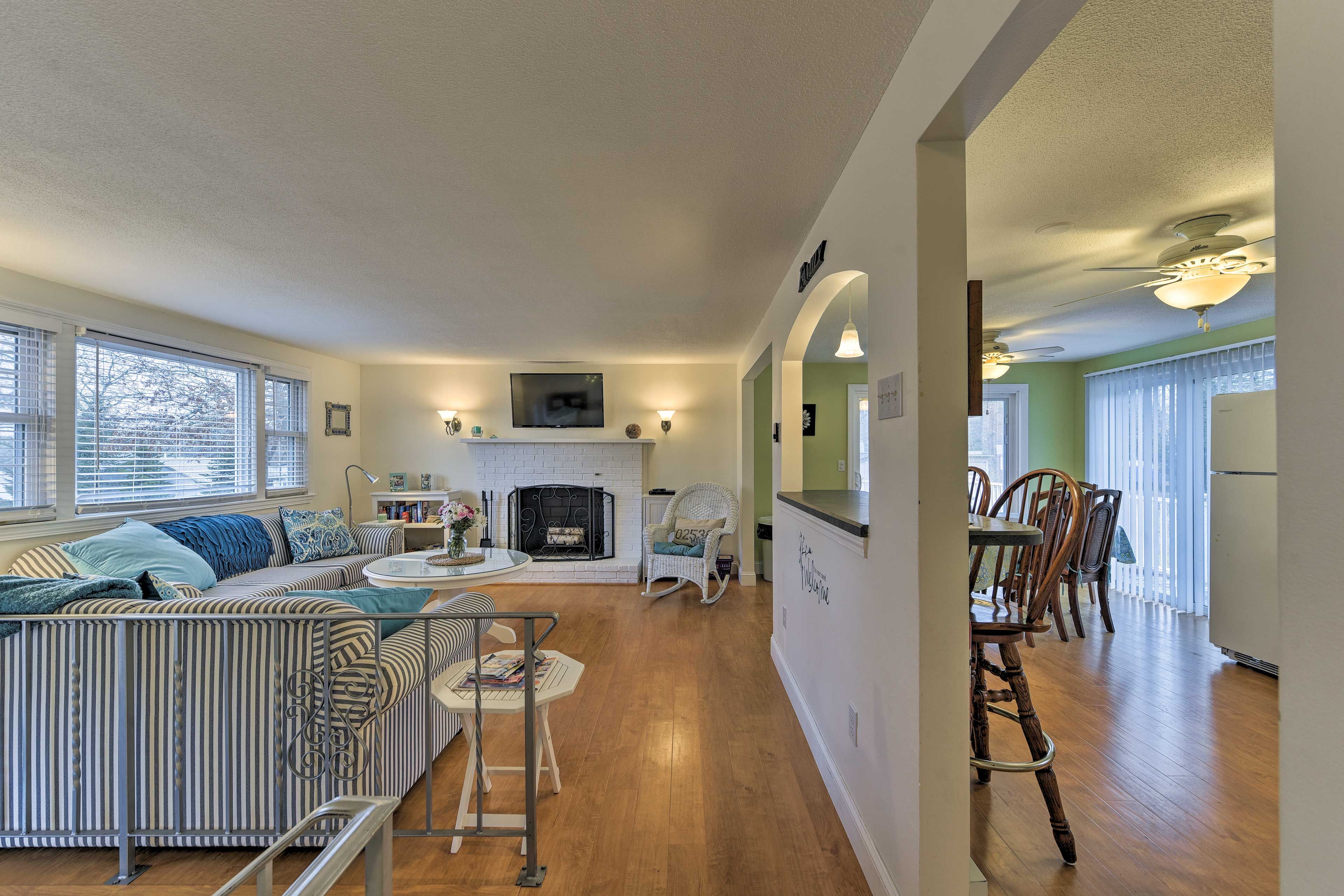 Interior | Pet Friendly w/ Fee (Dogs Only, 1 Dog Max)