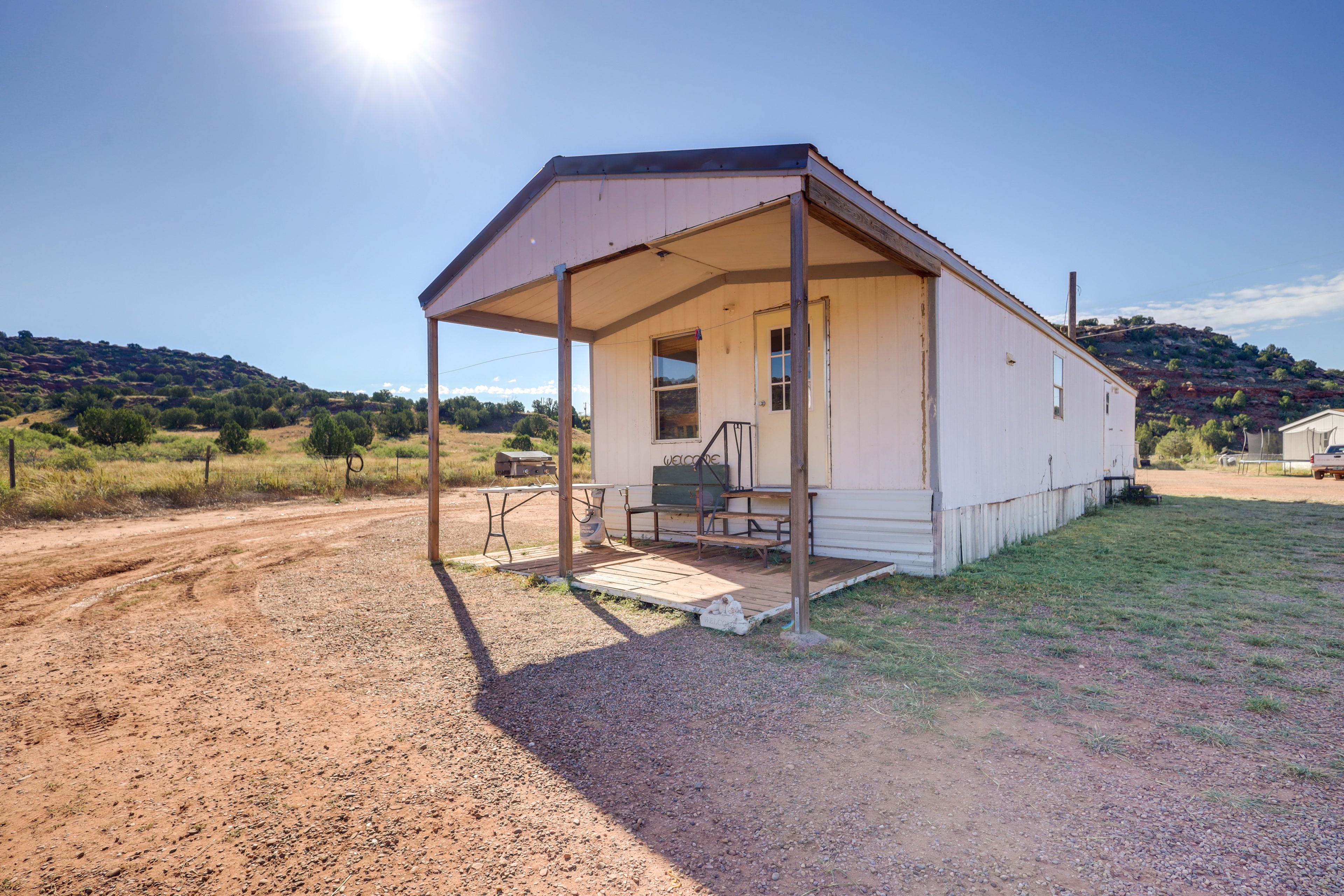 Santa Rosa Vacation Rental | 2BR | 1BA | 2,000 Sq Ft | Stairs Required