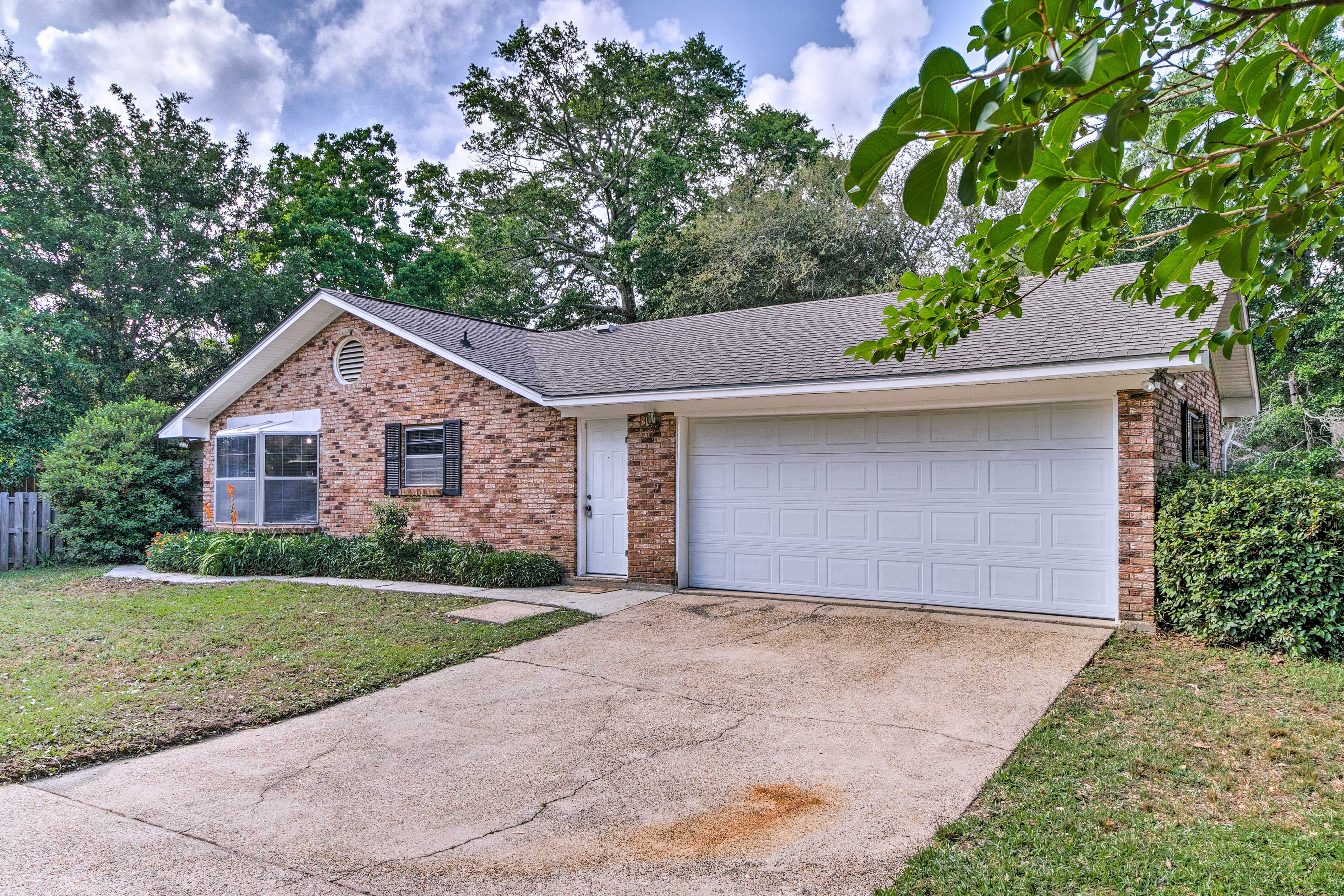 Experience the best of Gulfport from this quaint Mississippi home.