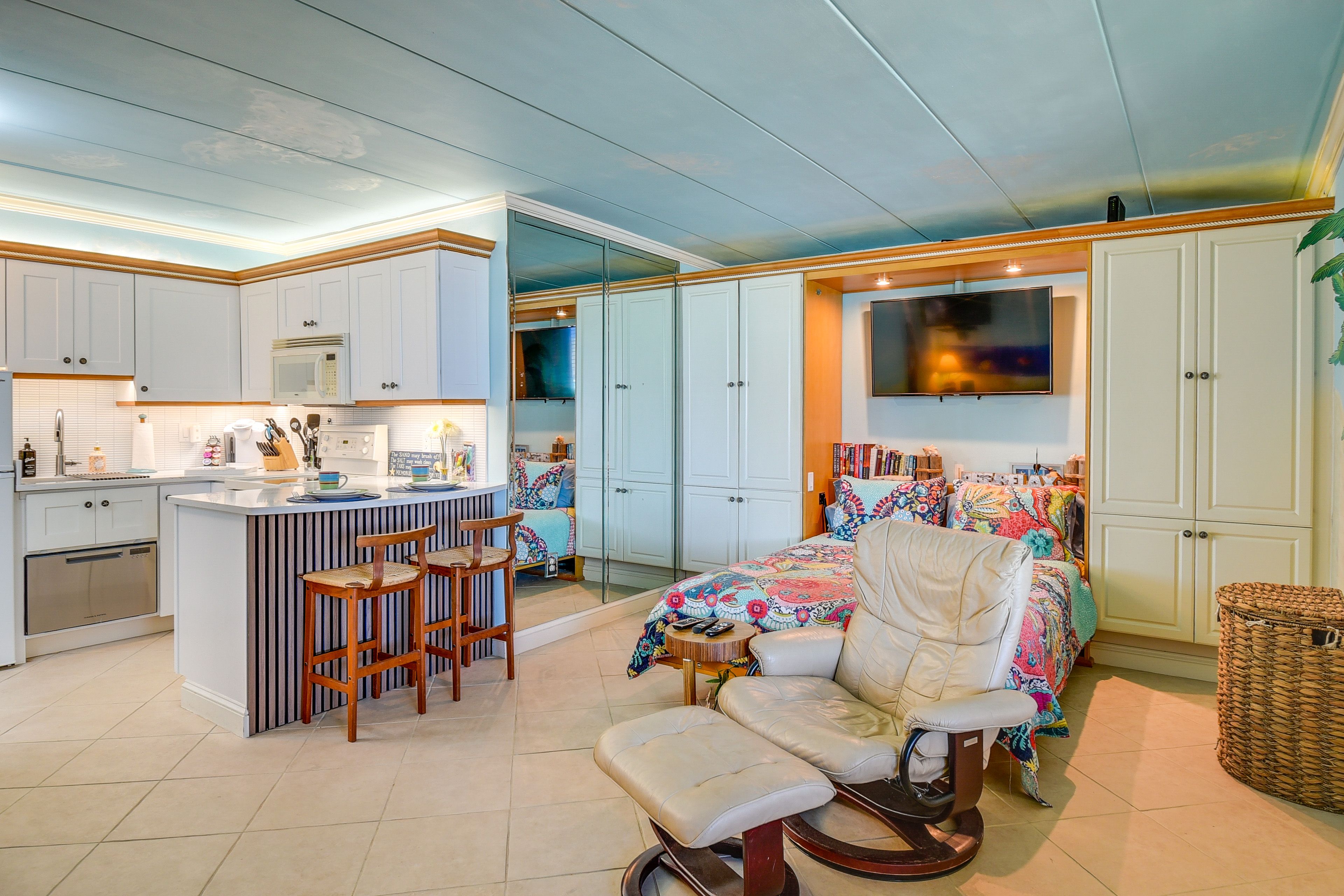 Studio Interior | Single Story