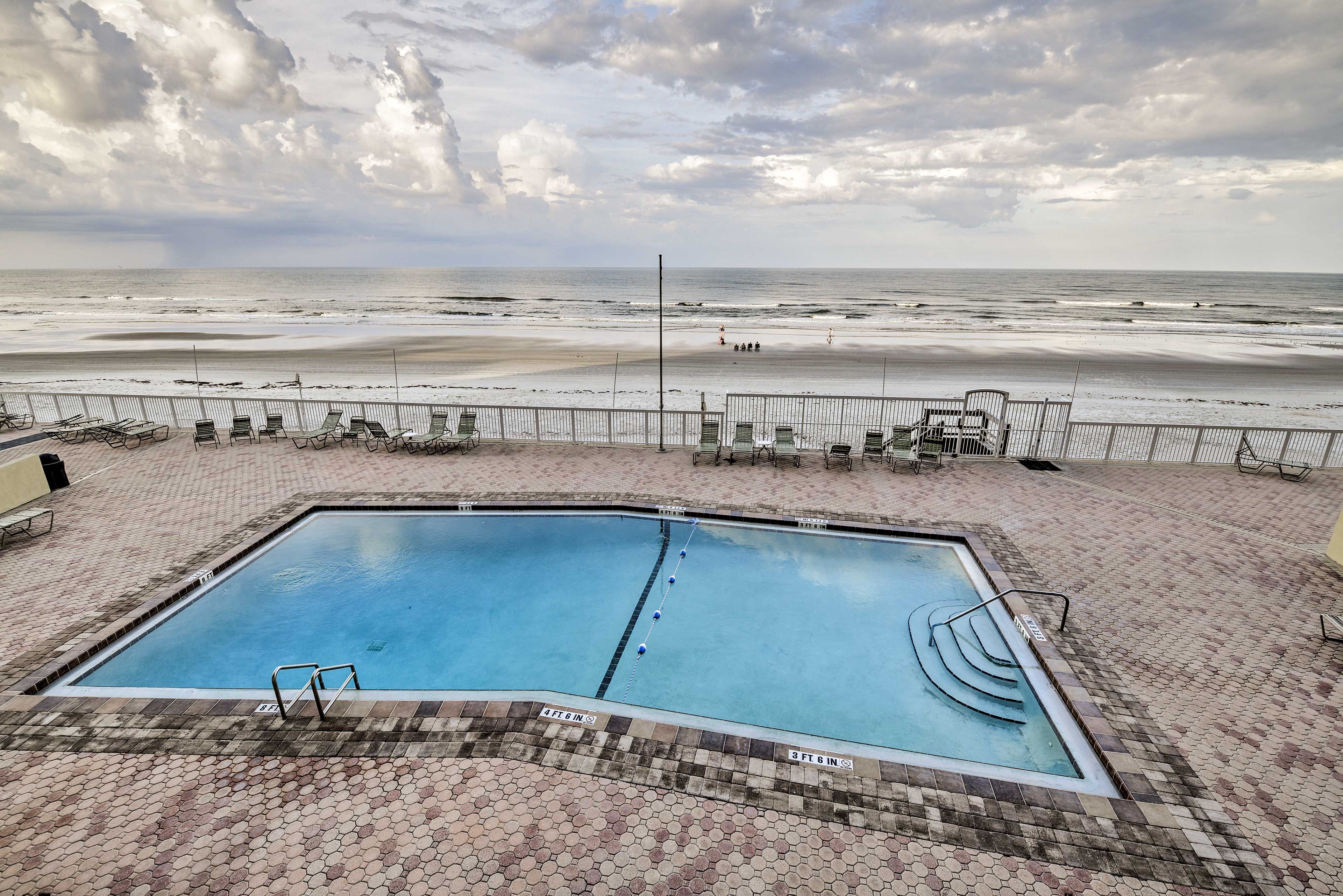 You won't have to choose between the pool and the ocean!