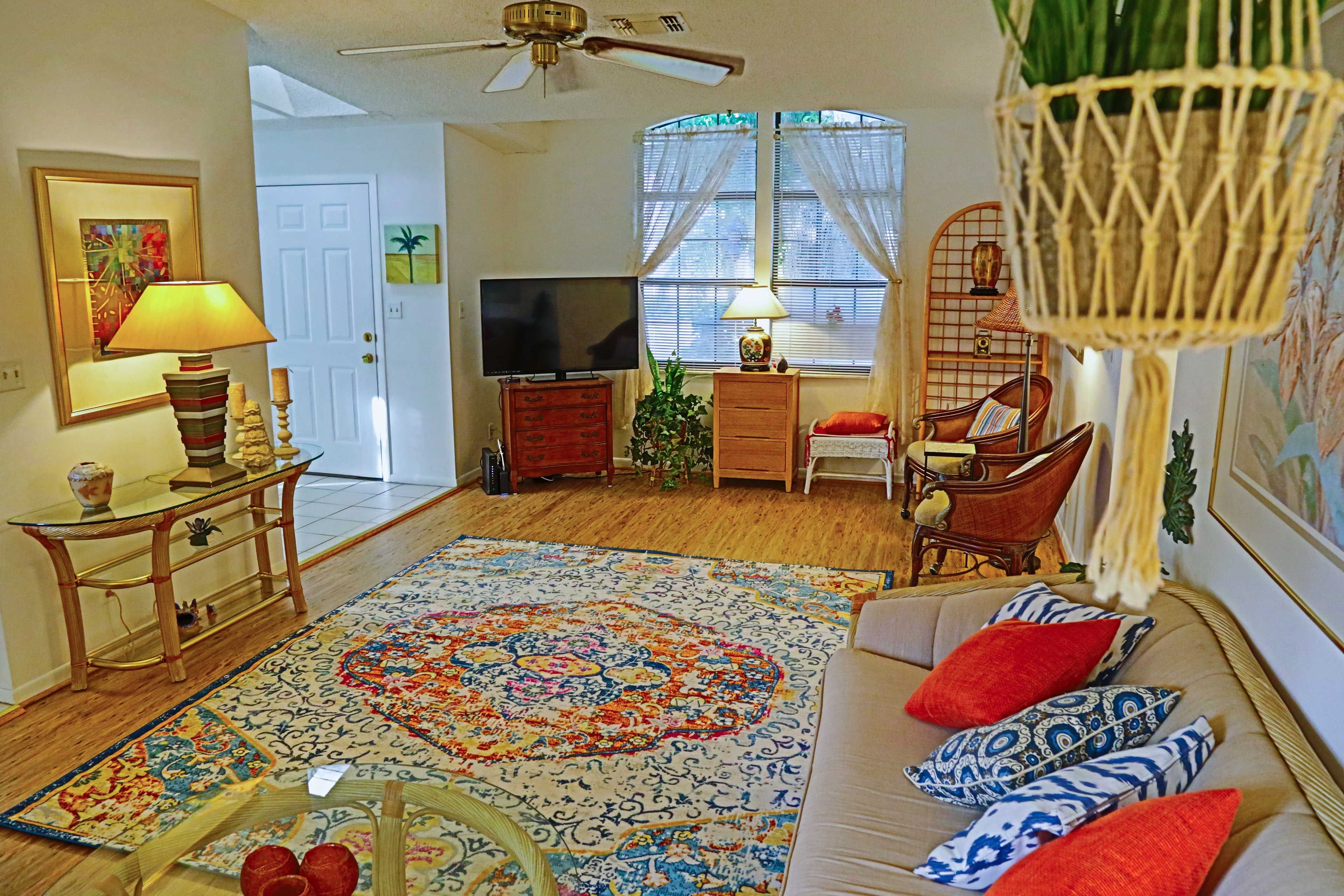 Relax under the ceiling fans for an afternoon nap.