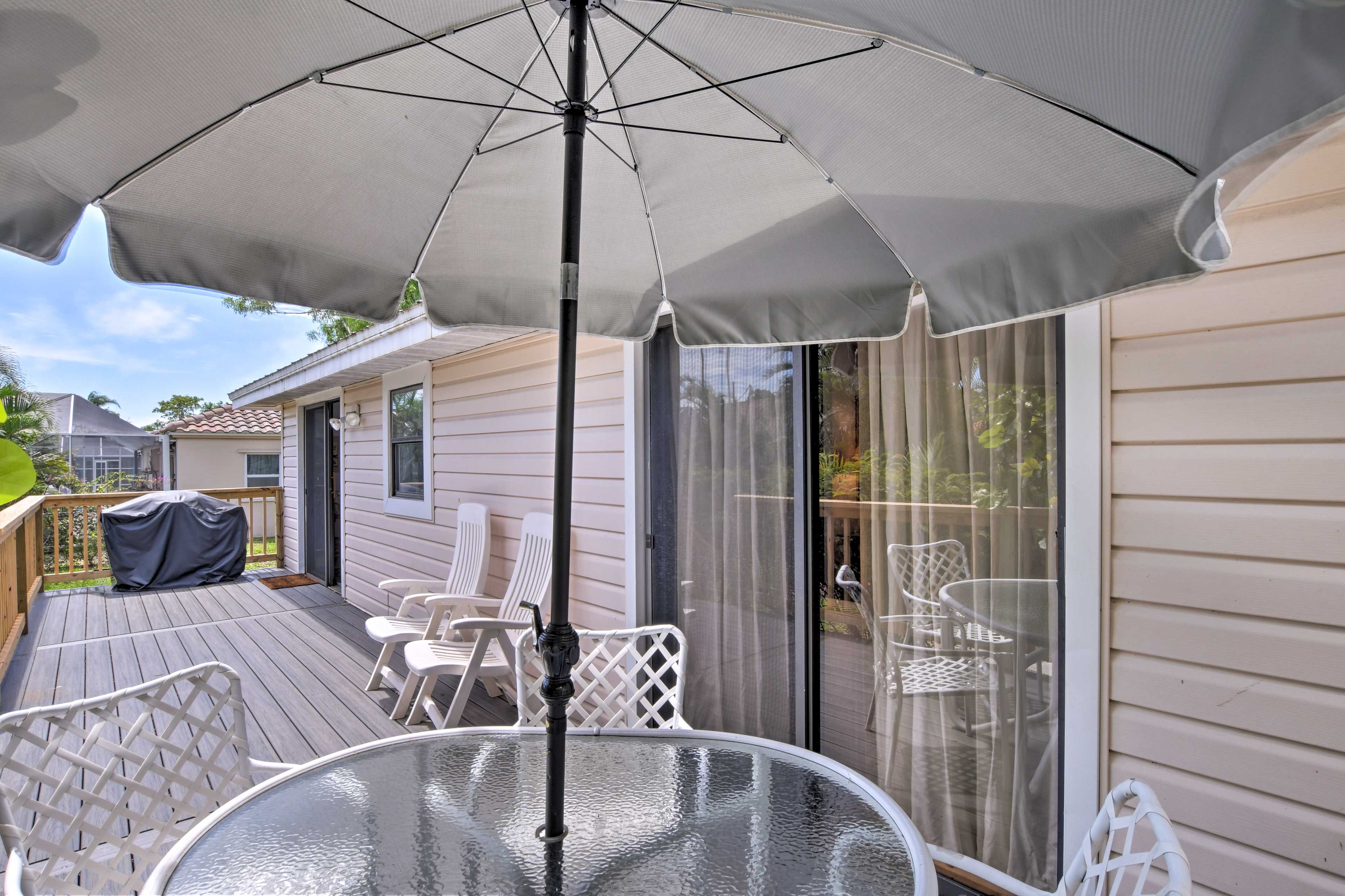 Enjoy a barbecue in the fresh air.