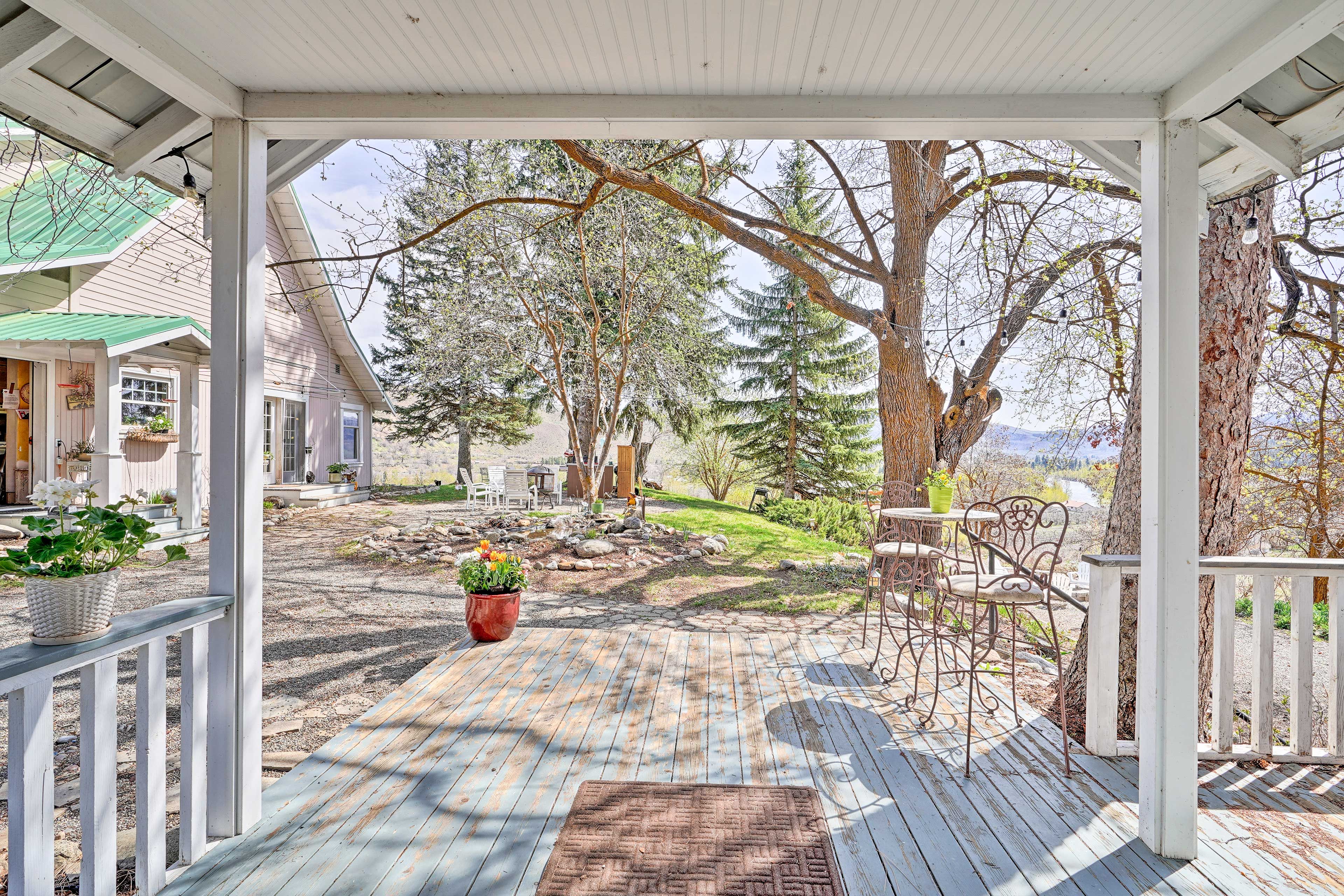 Soak in the mountain views from the porch of this 1-bedroom, 1-bath cottage.