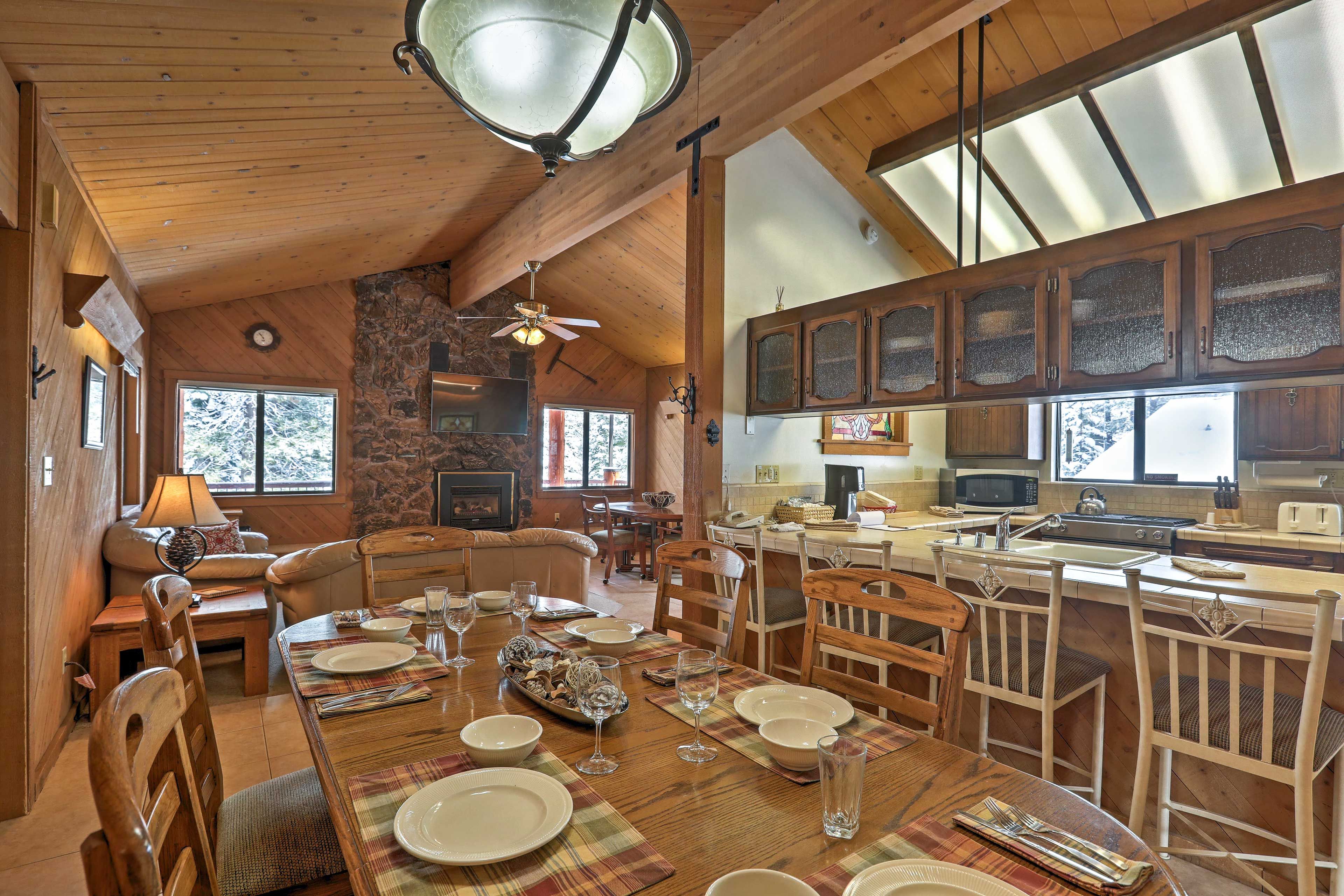 Share home-cooked meals throughout your stay.