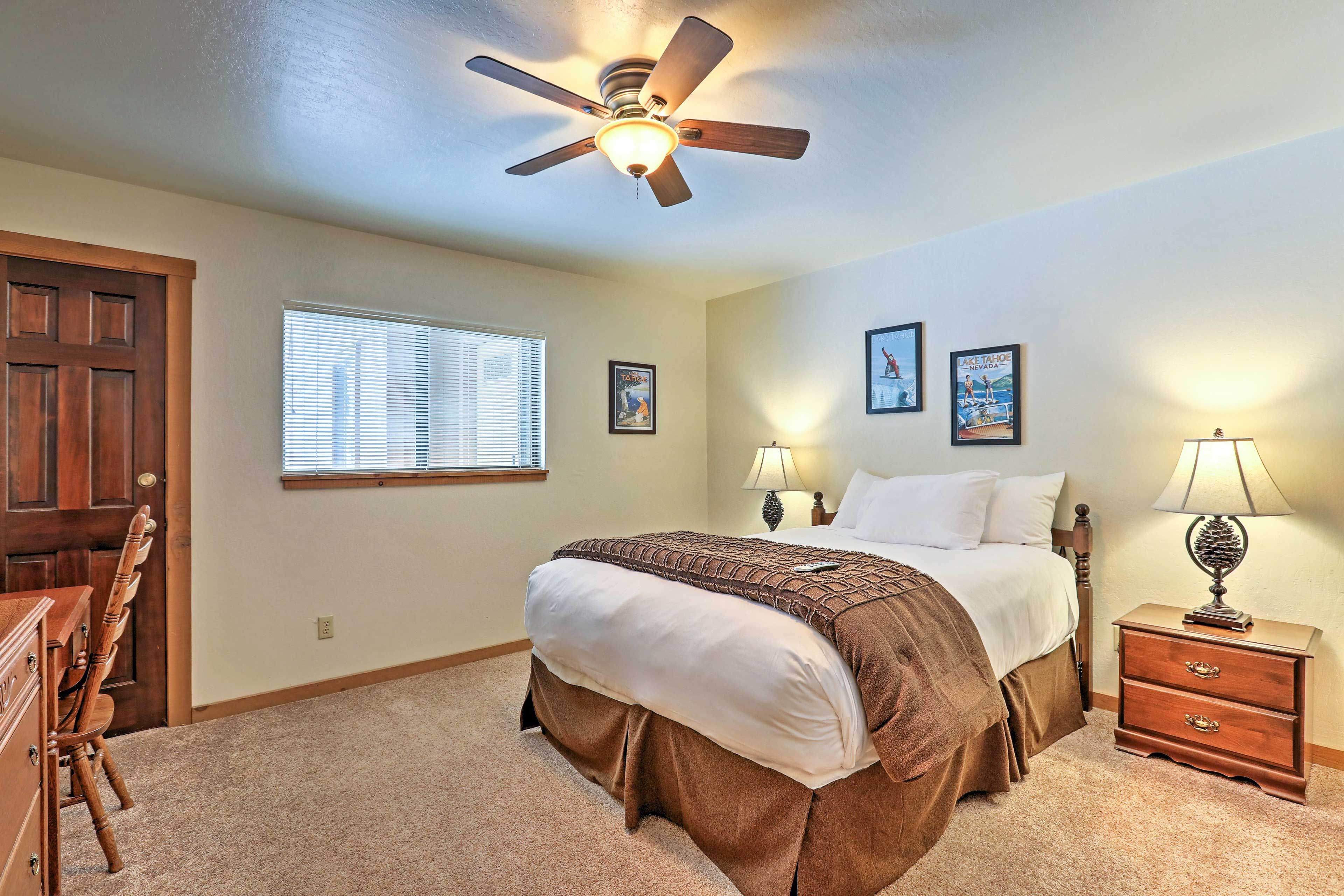 Drift to sleep on this comfortable queen bed.