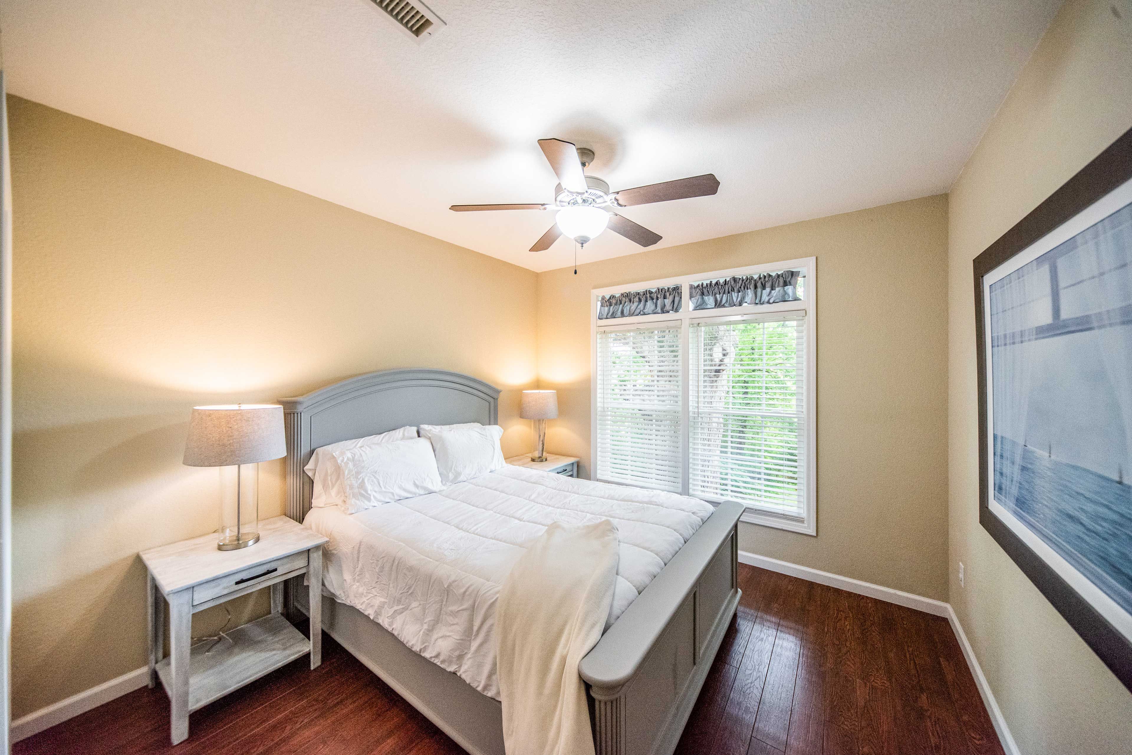 You'll find another queen bed in the third bedroom.