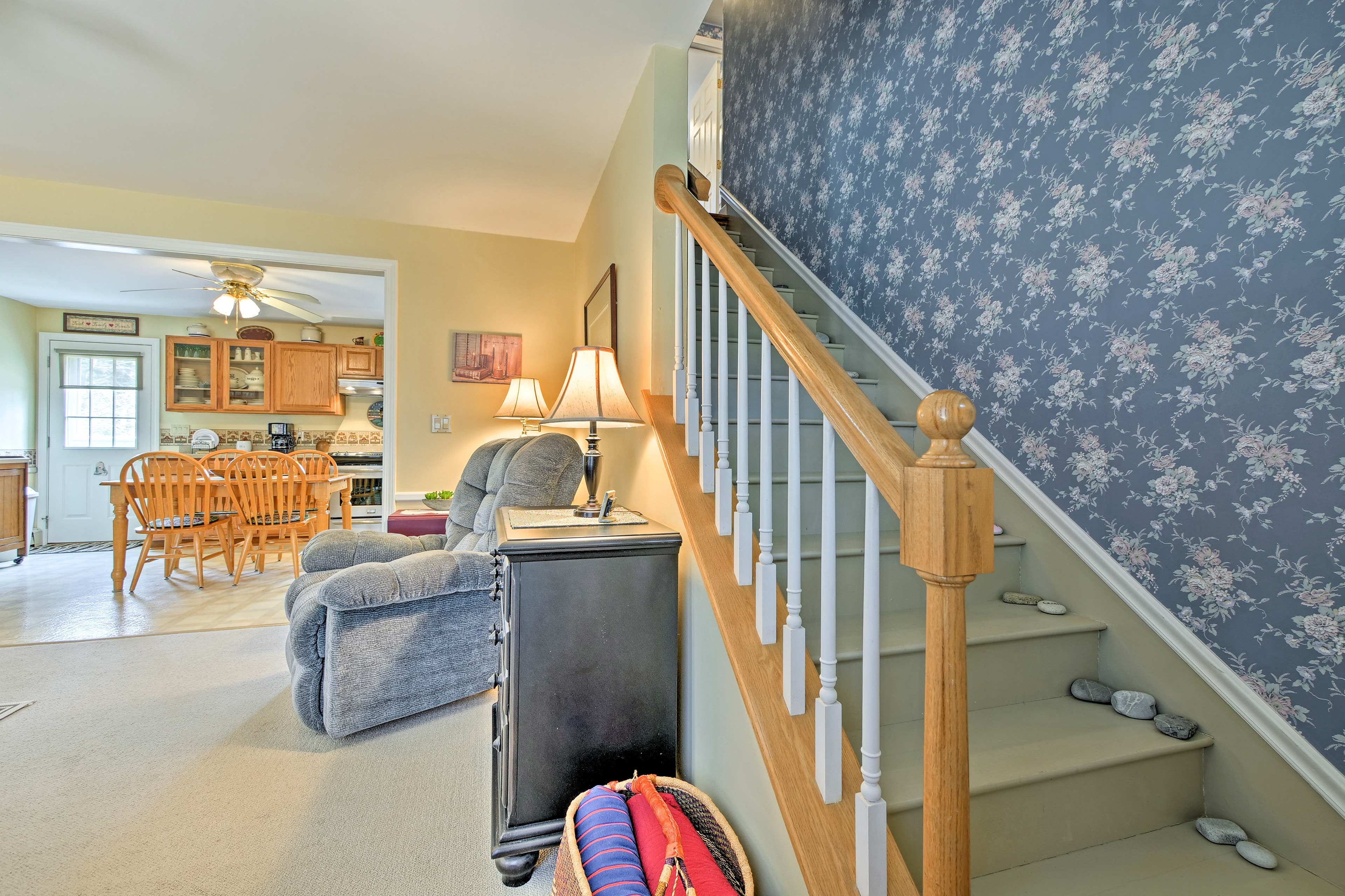 Stairwell | Bedroom Access