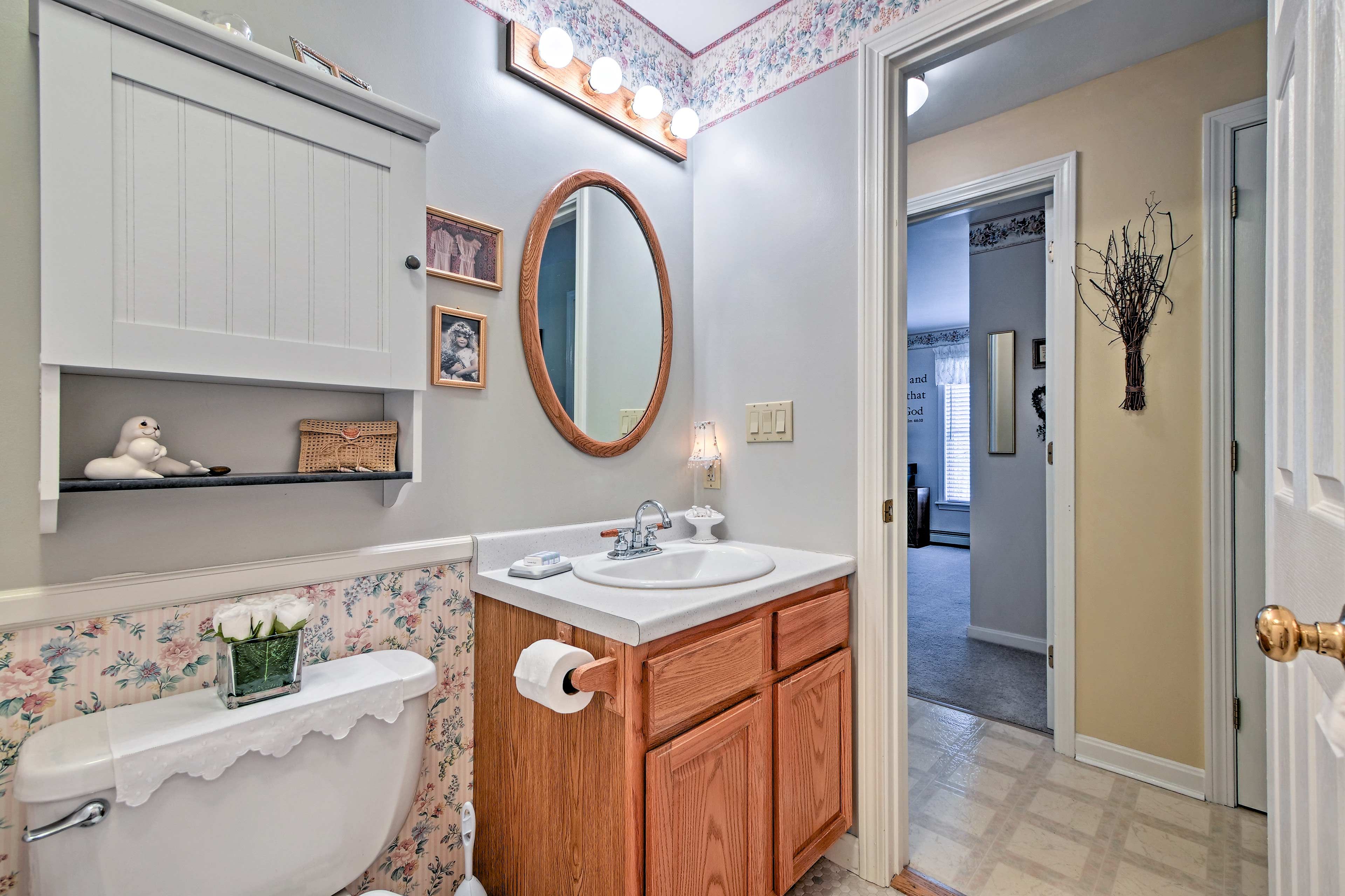 Full Bathroom