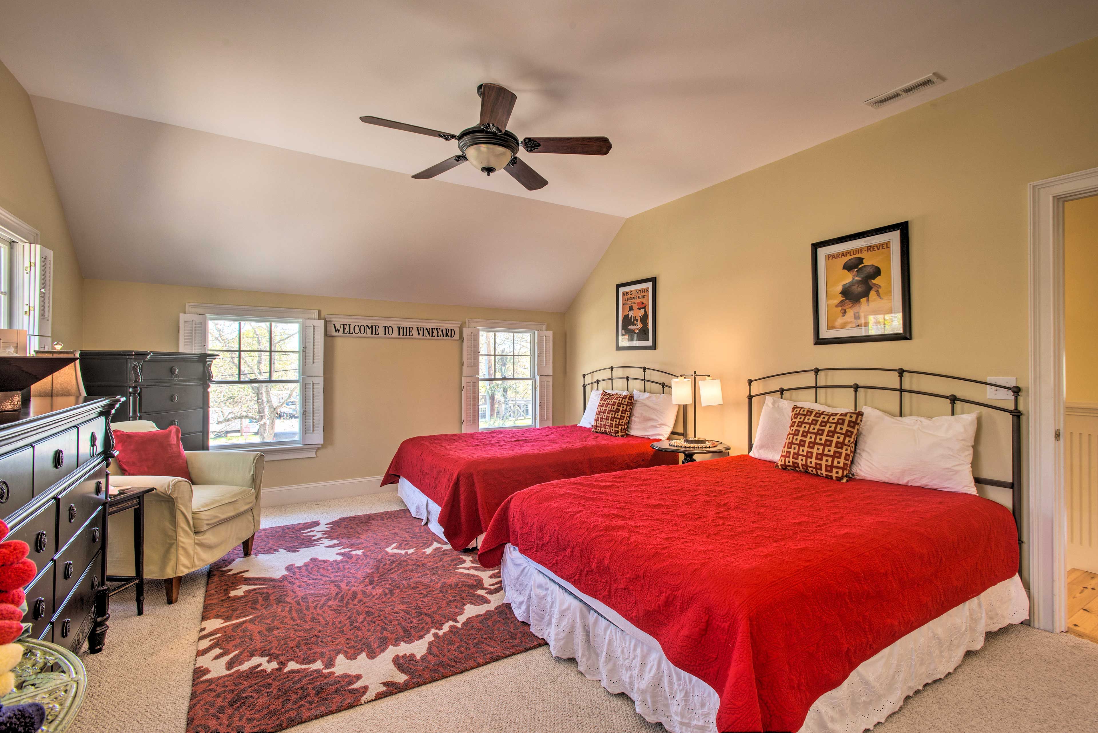 Bedroom 4 | 2 Queen Beds