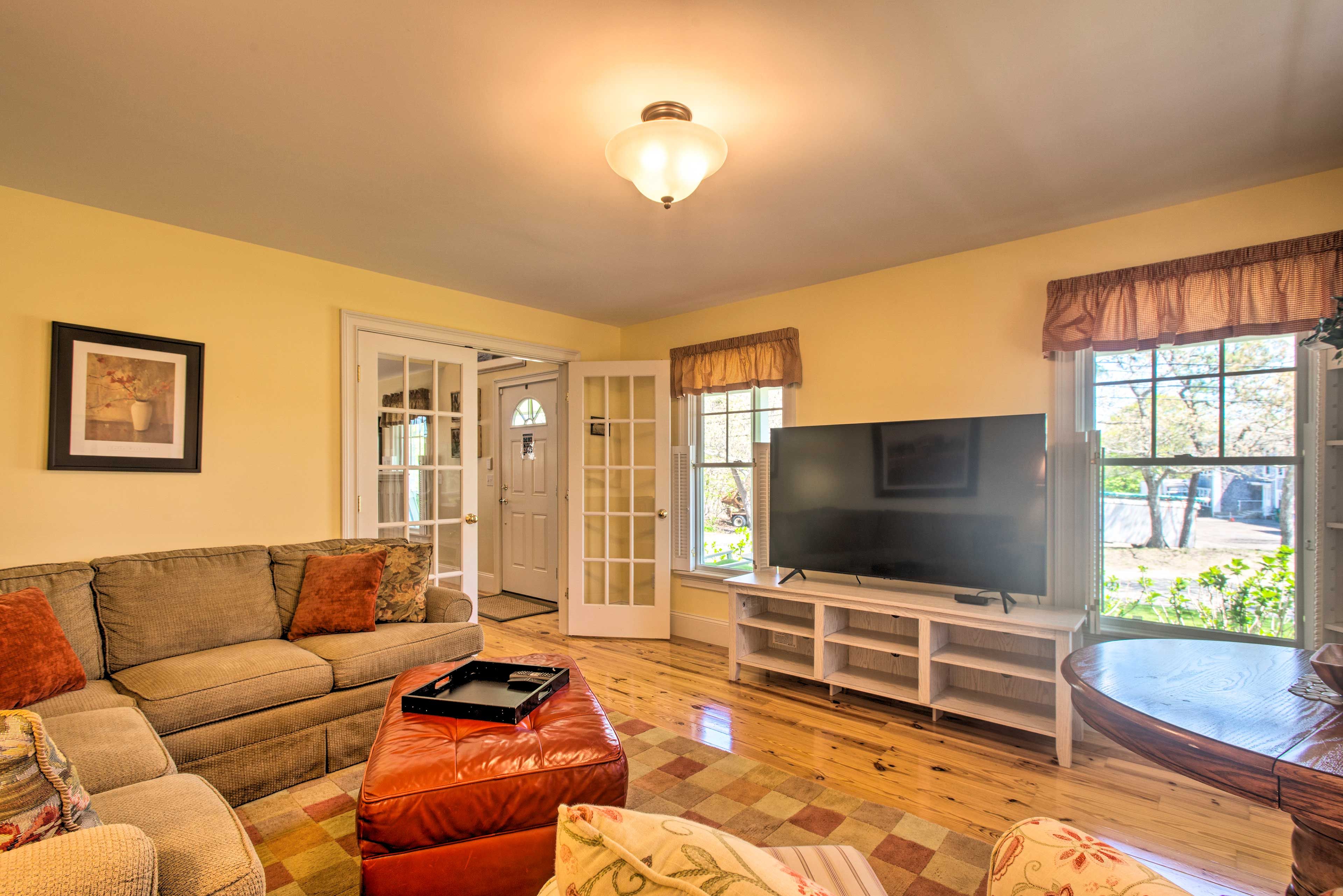 Family Room | DVD Player | Board Games