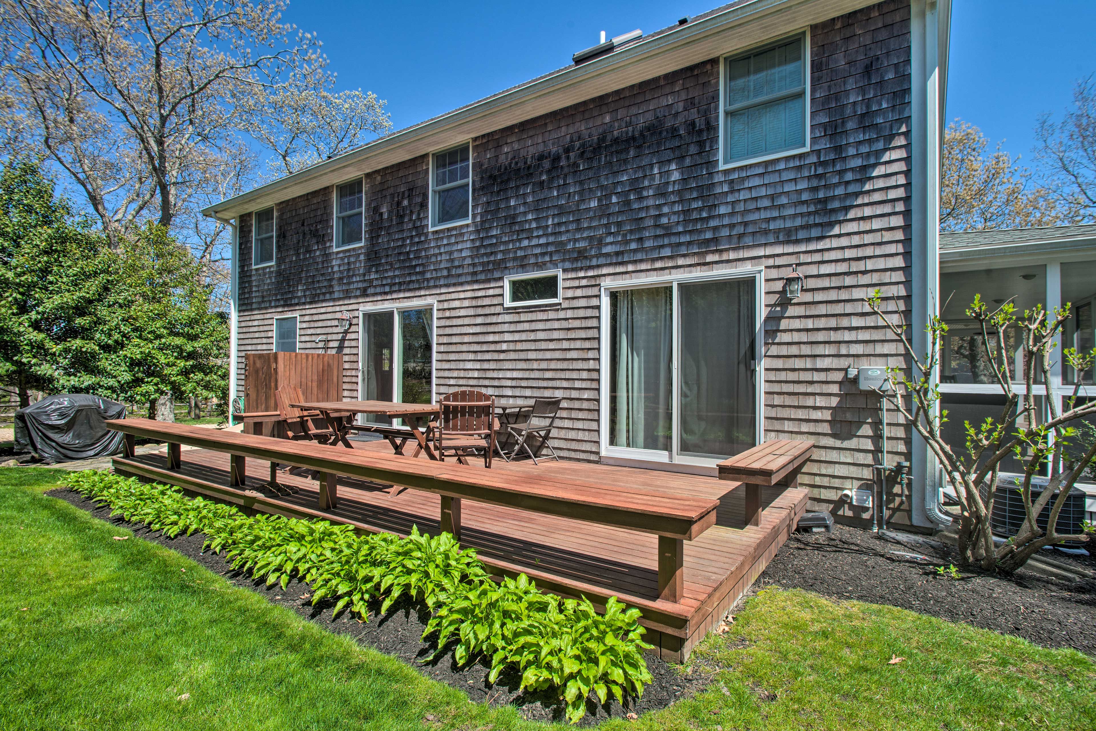 Private Deck | Gas Grill