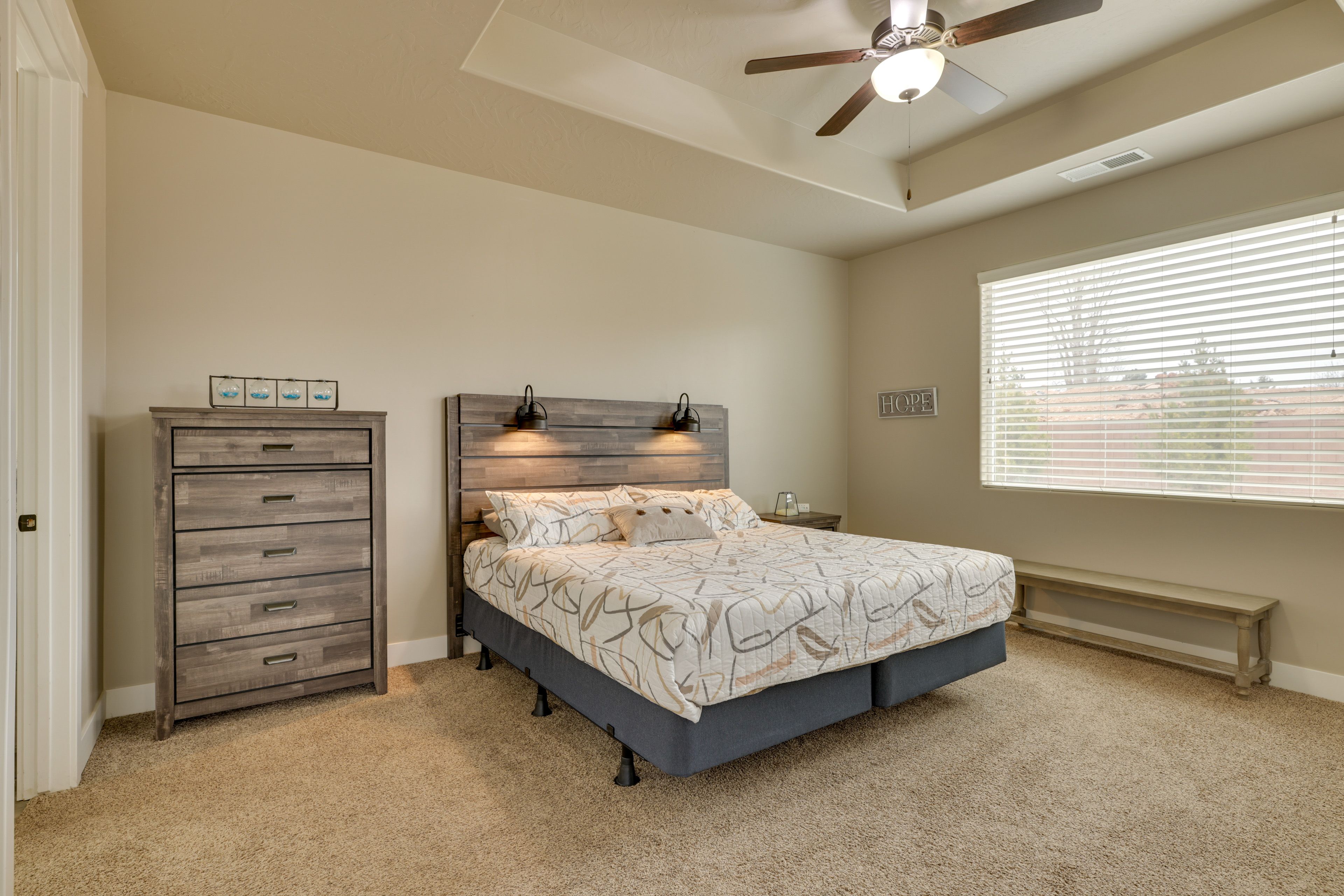 Bedroom 1 | King Bed | En-Suite Bathroom