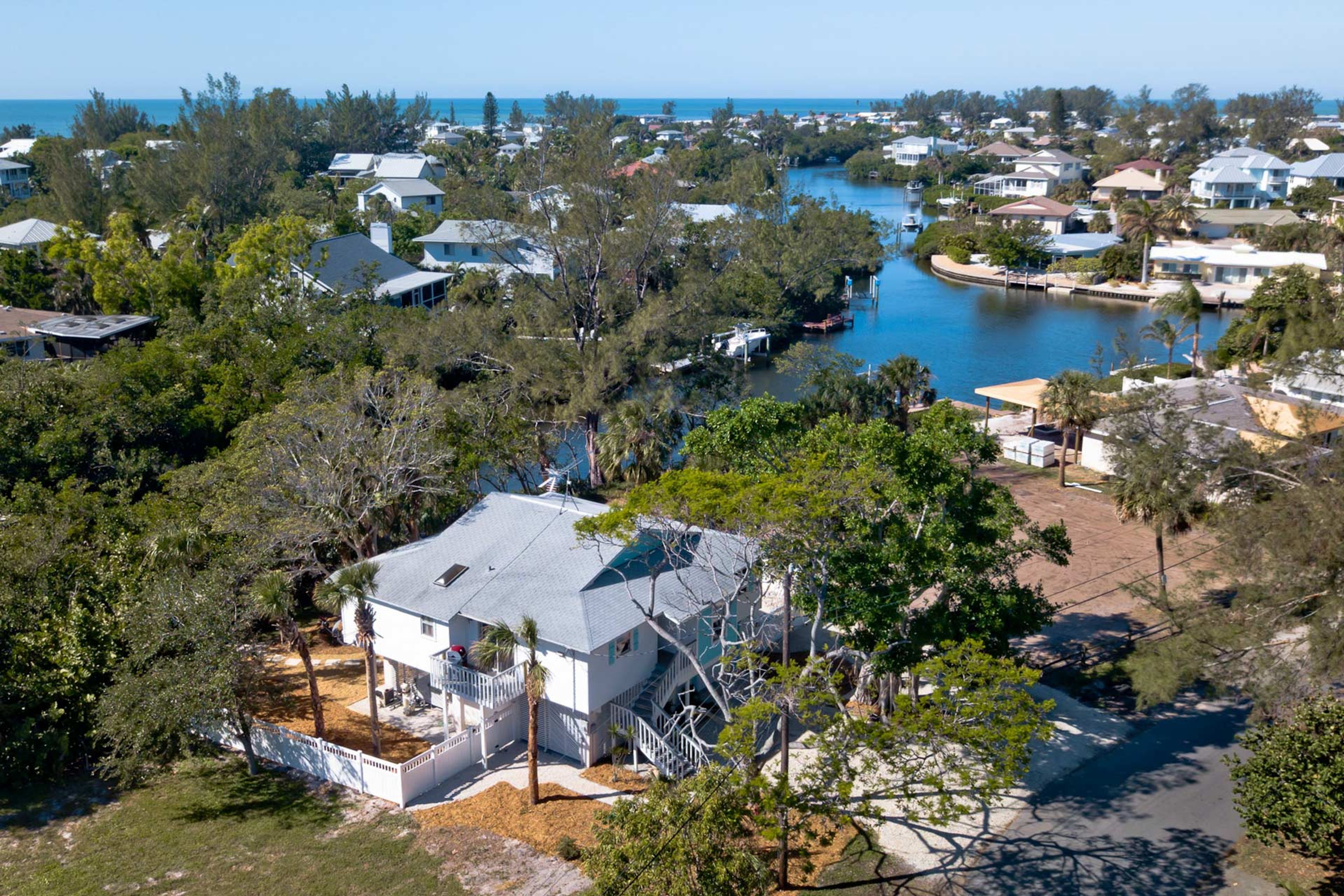 Exterior | Aerial View