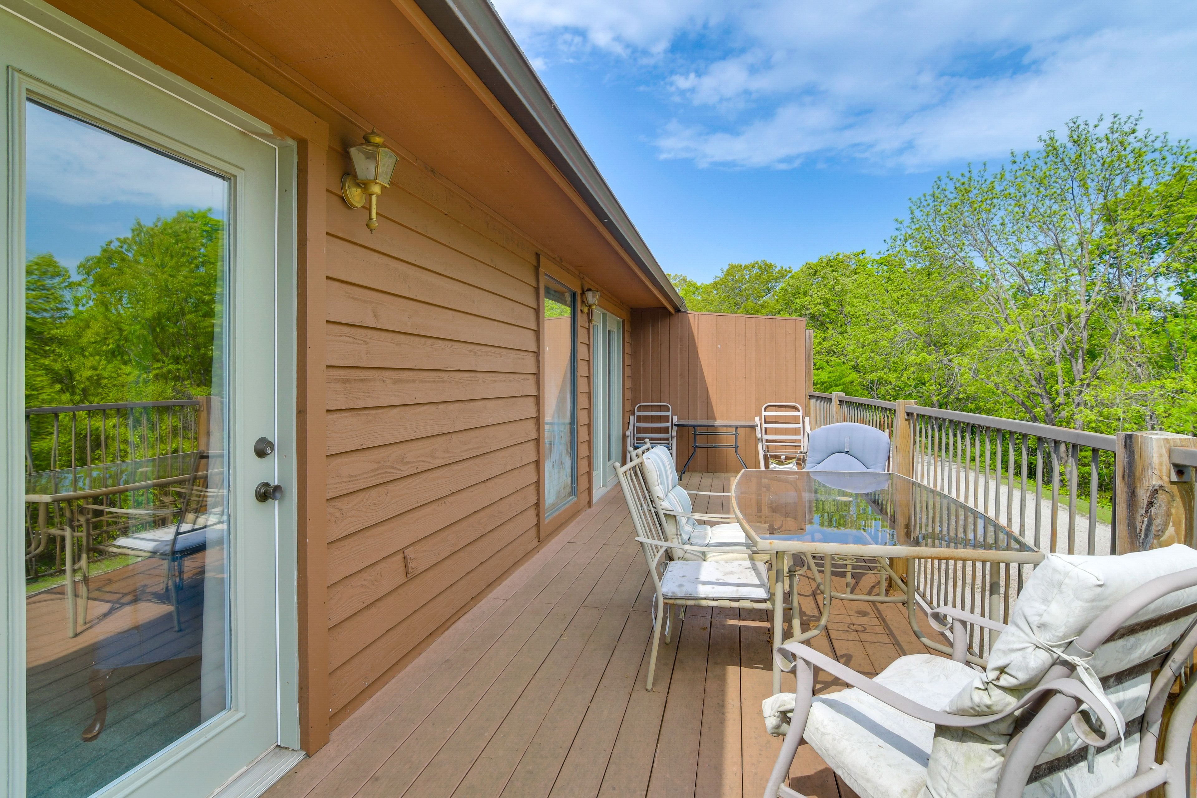 Deck