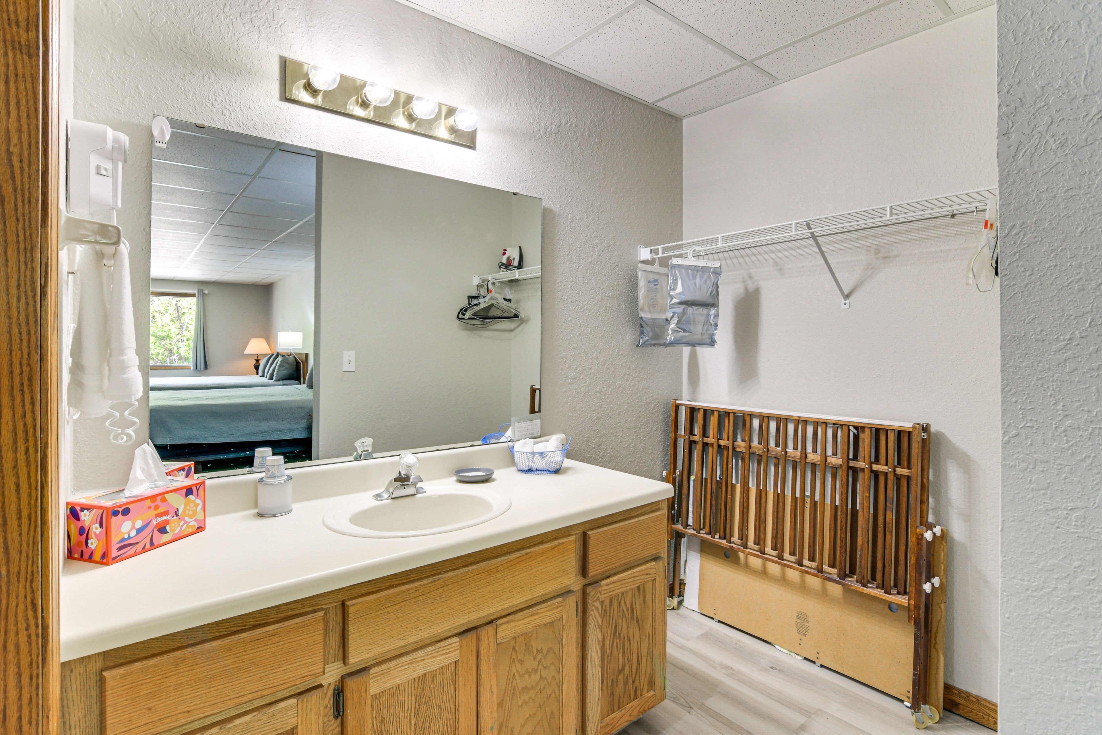 En-Suite Bathroom