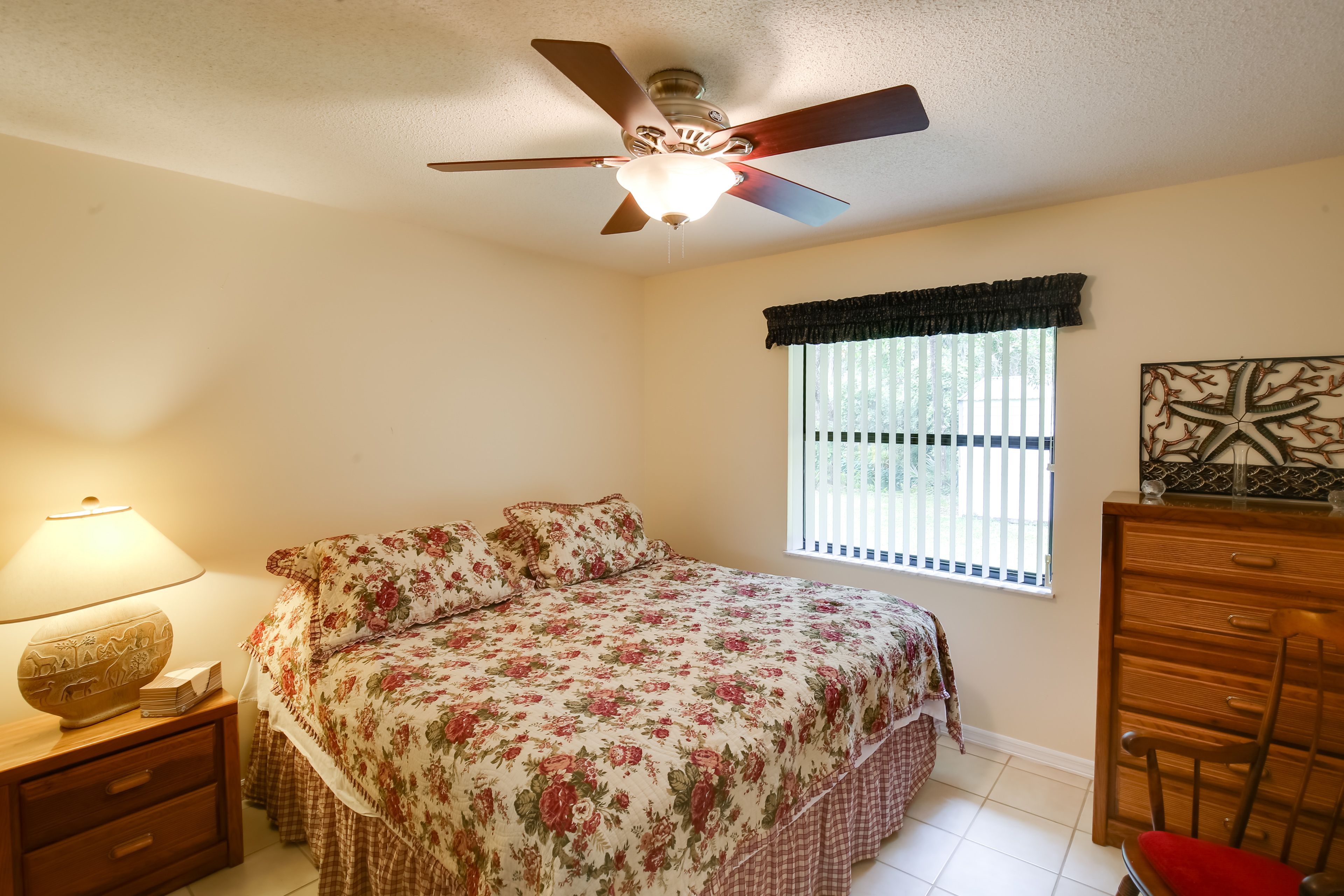 Bedroom 2 | King Bed
