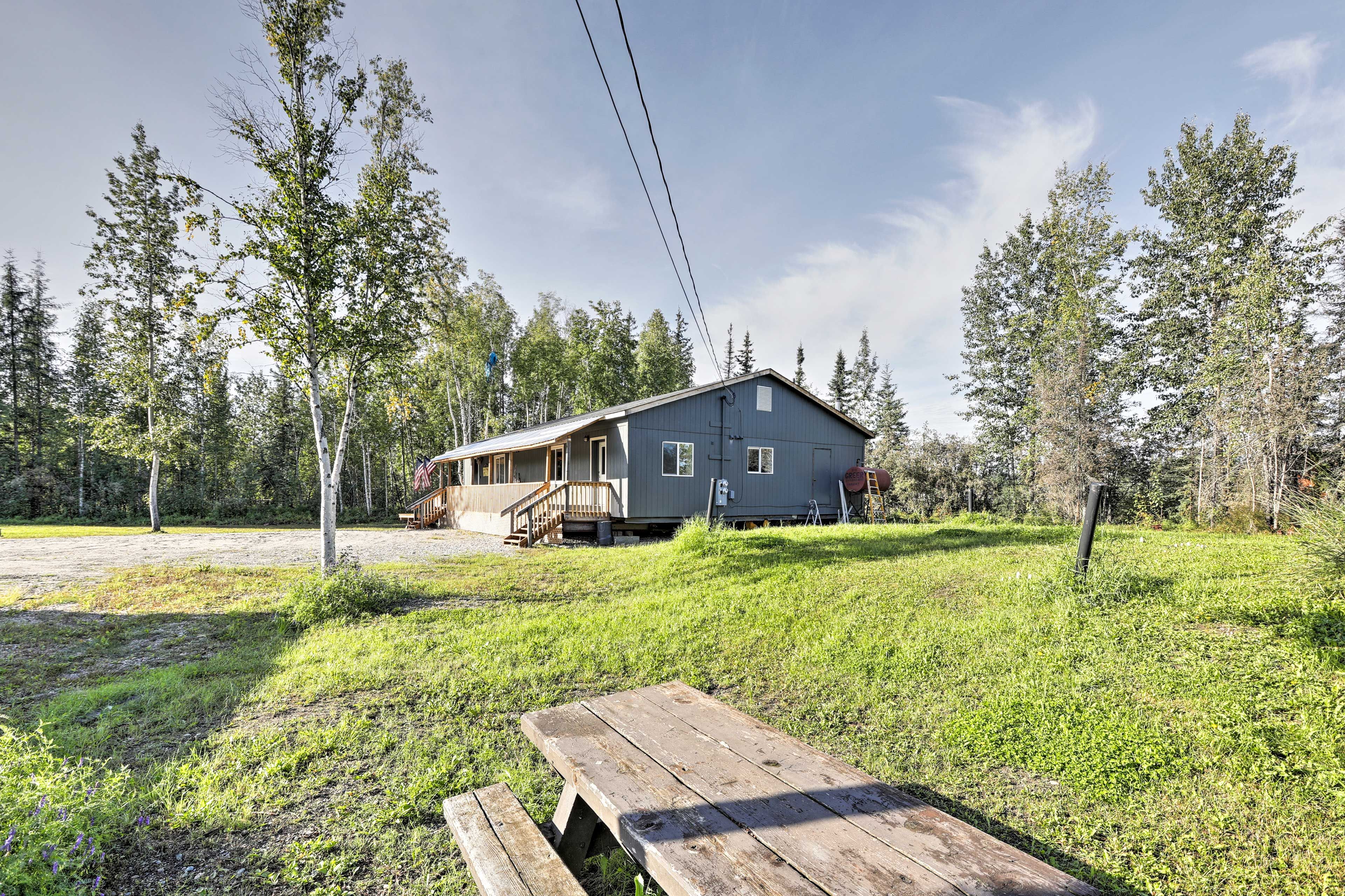 This North Pole getaway is within minutes of outdoor activities!