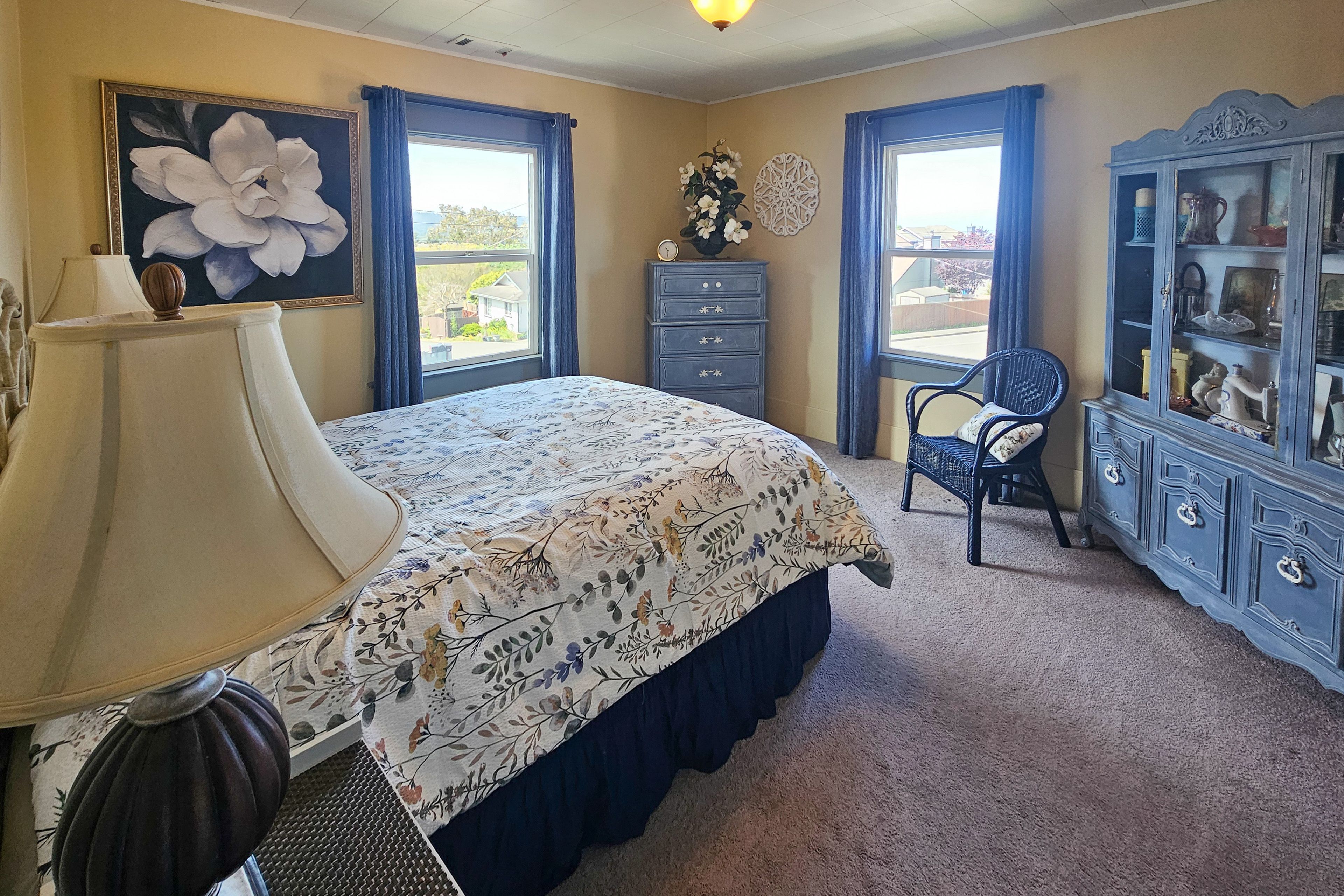 Bedroom 2 | Queen Bed | 2nd Floor