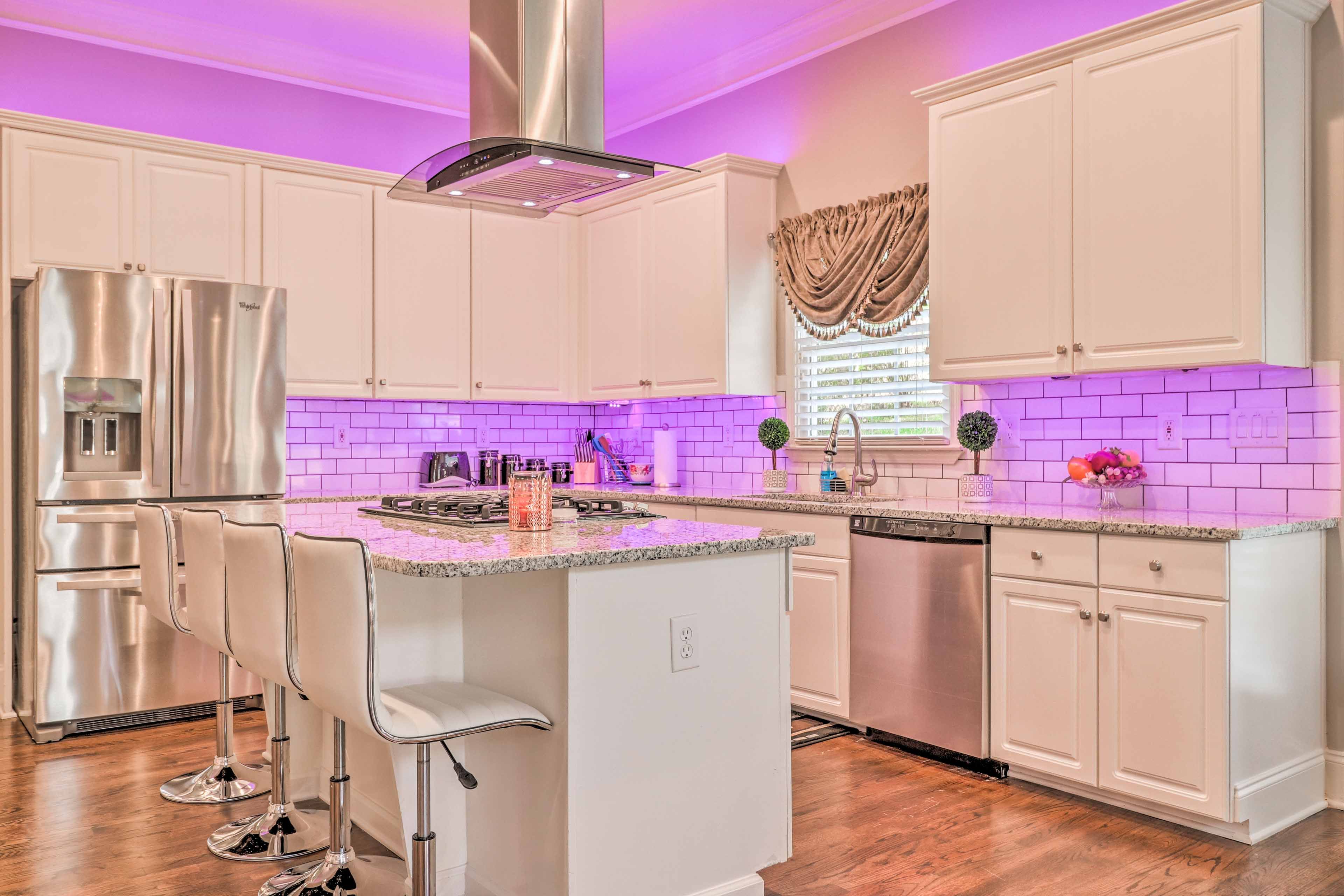 Kitchen | Coffee Maker | Toaster | Trash Bags & Paper Towels