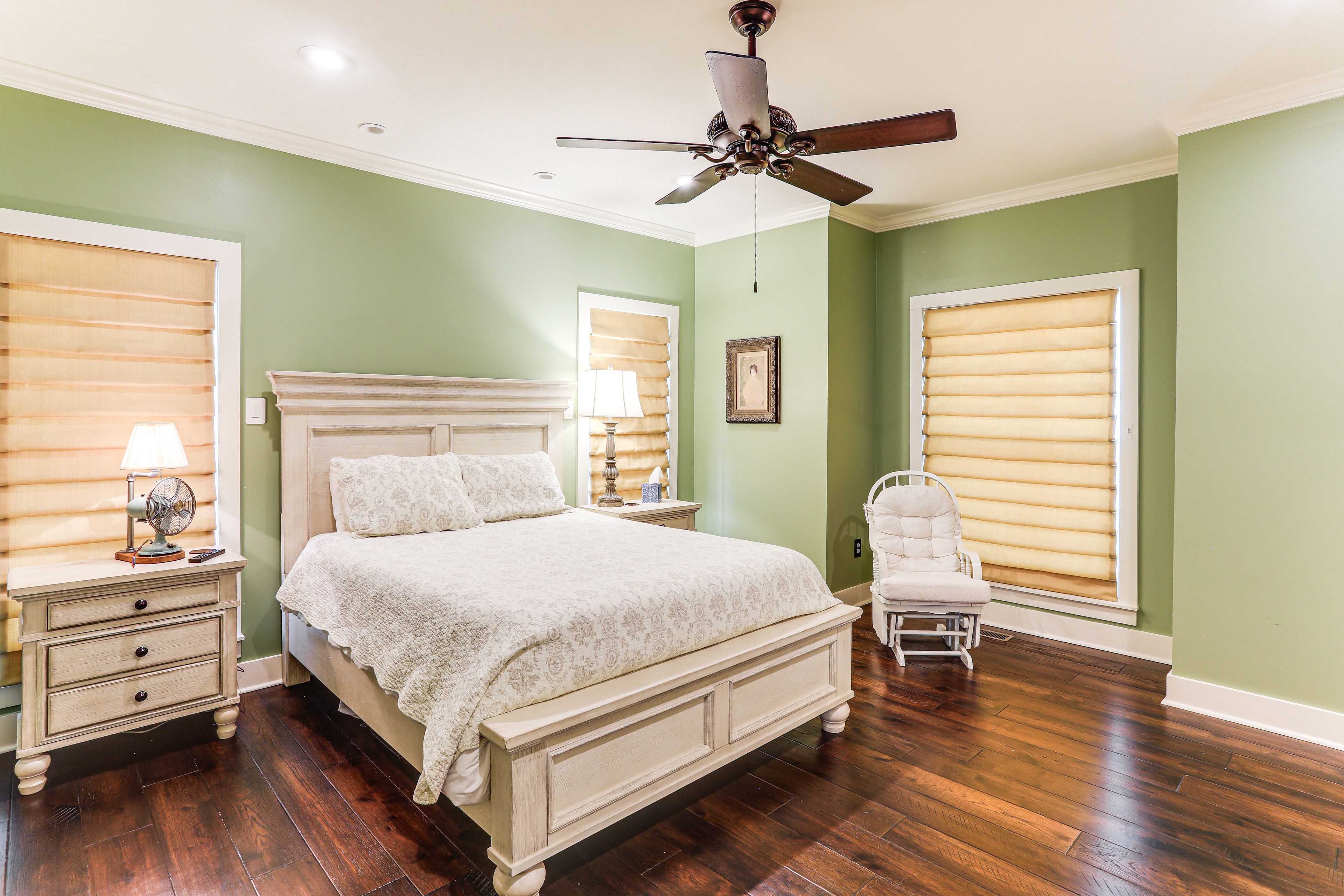 Bedroom 1 | Queen Bed | Main Level