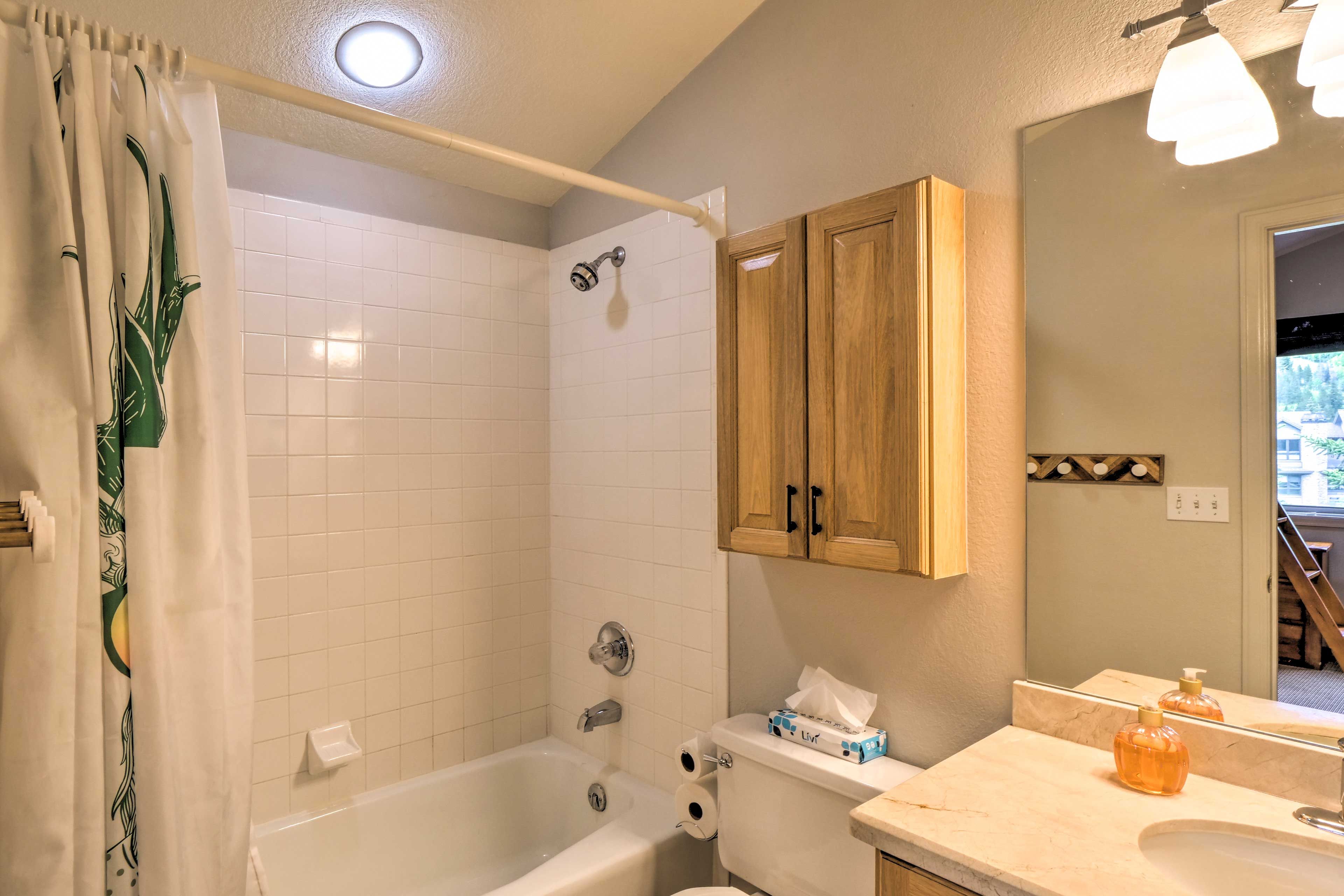 Full Bathroom