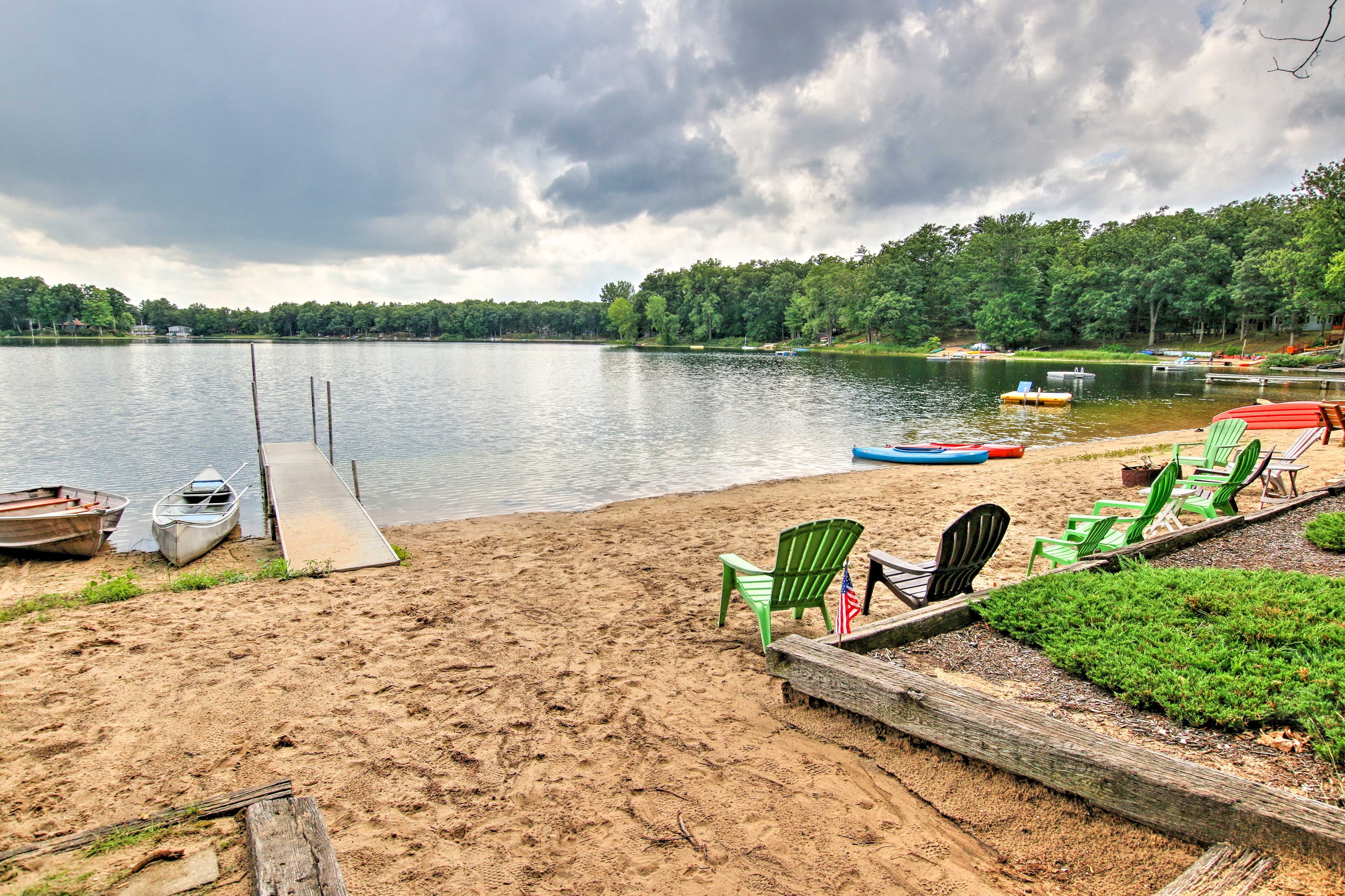 Spend countless leisure hours lounging lakeside.