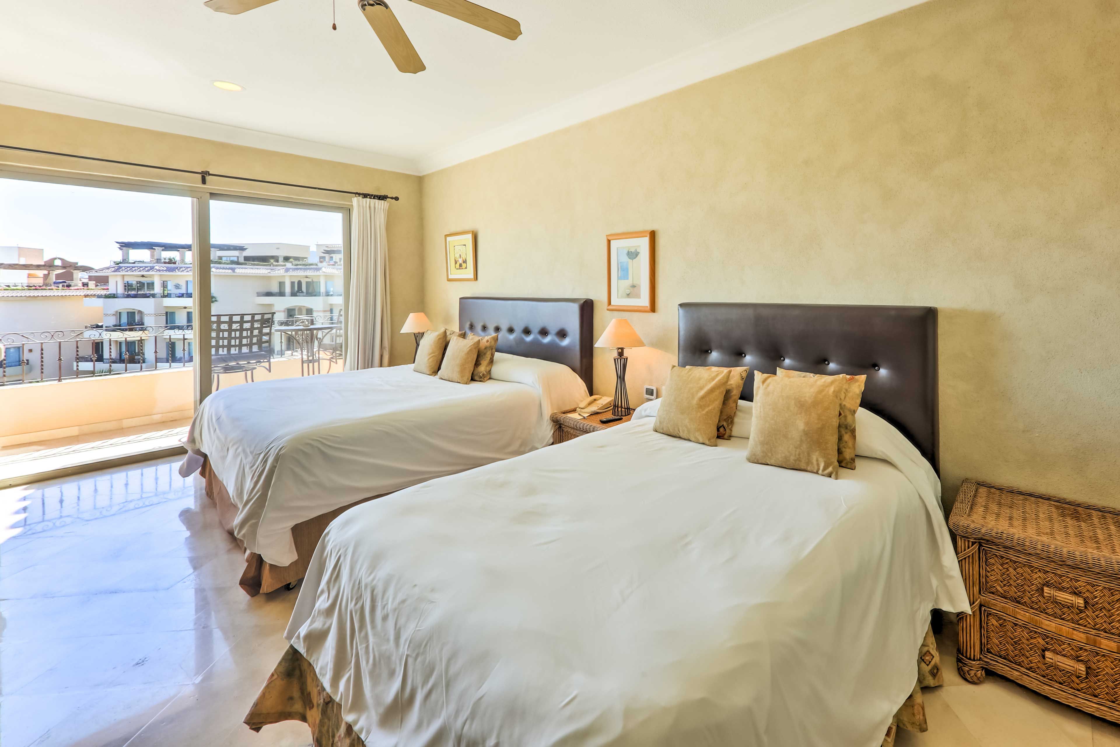 Bedroom 2 | King Bed | Queen Bed