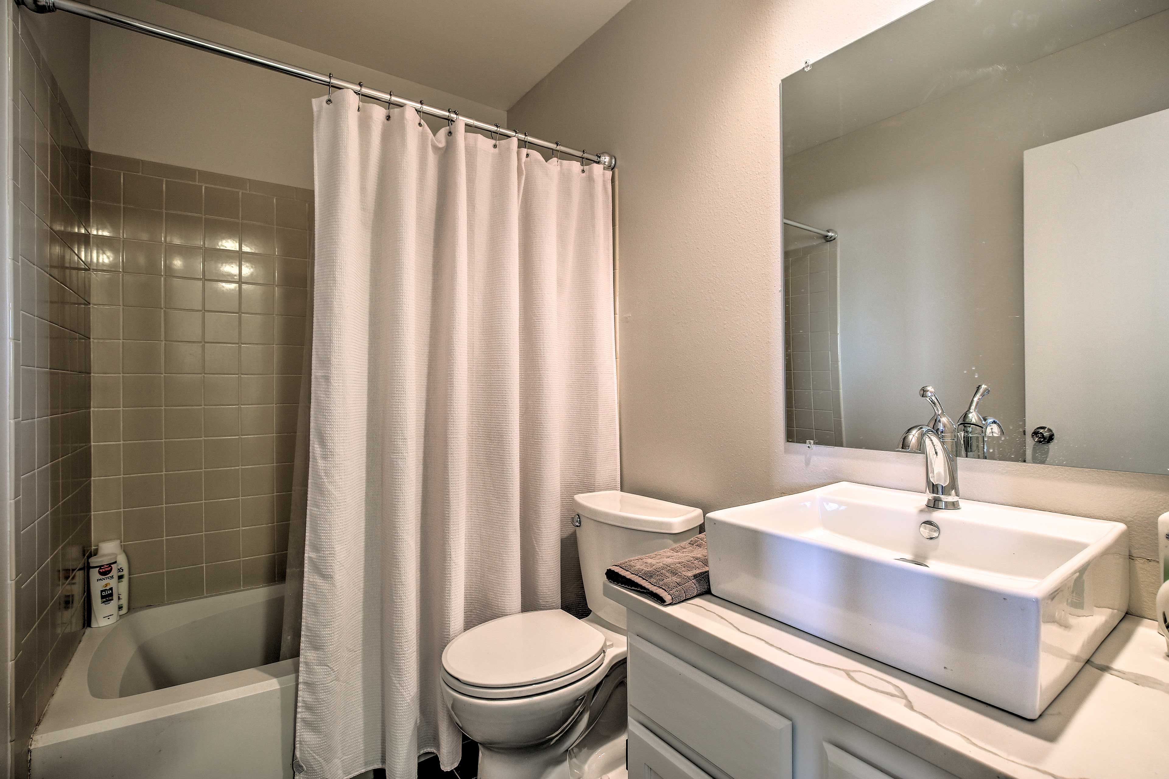 Full En-Suite Bath