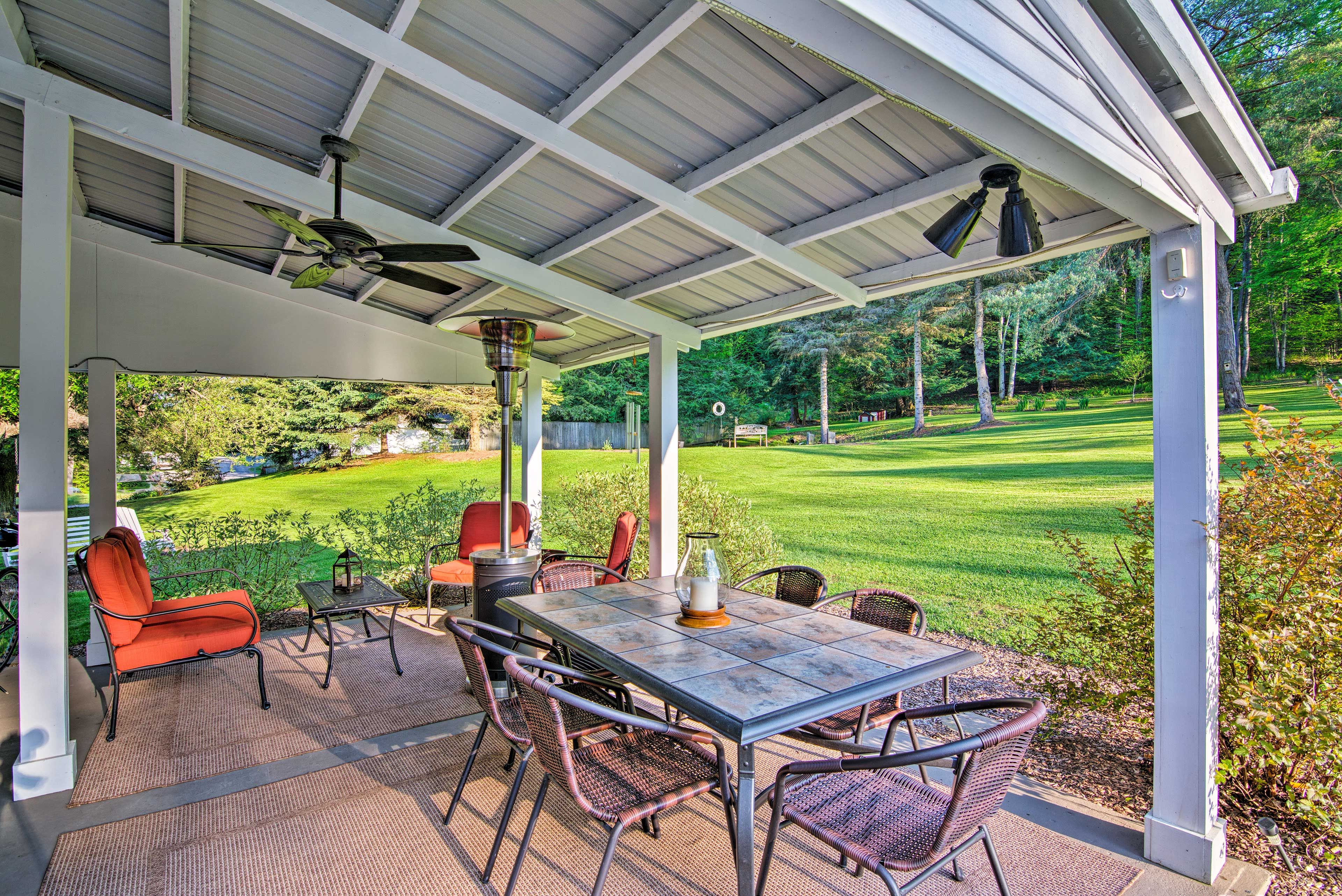 Patio | Heating Lamp