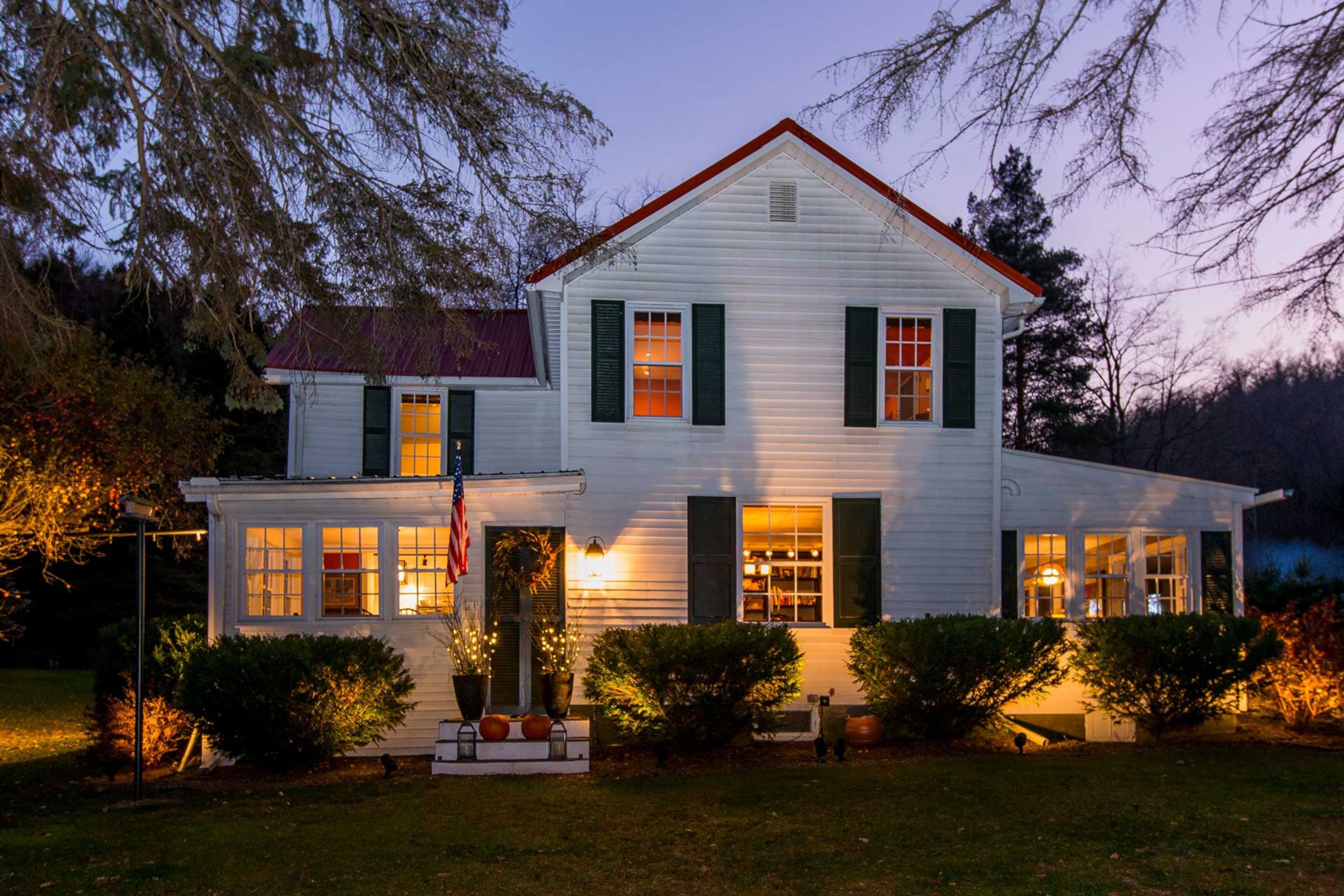 Home Exterior | Night Time View