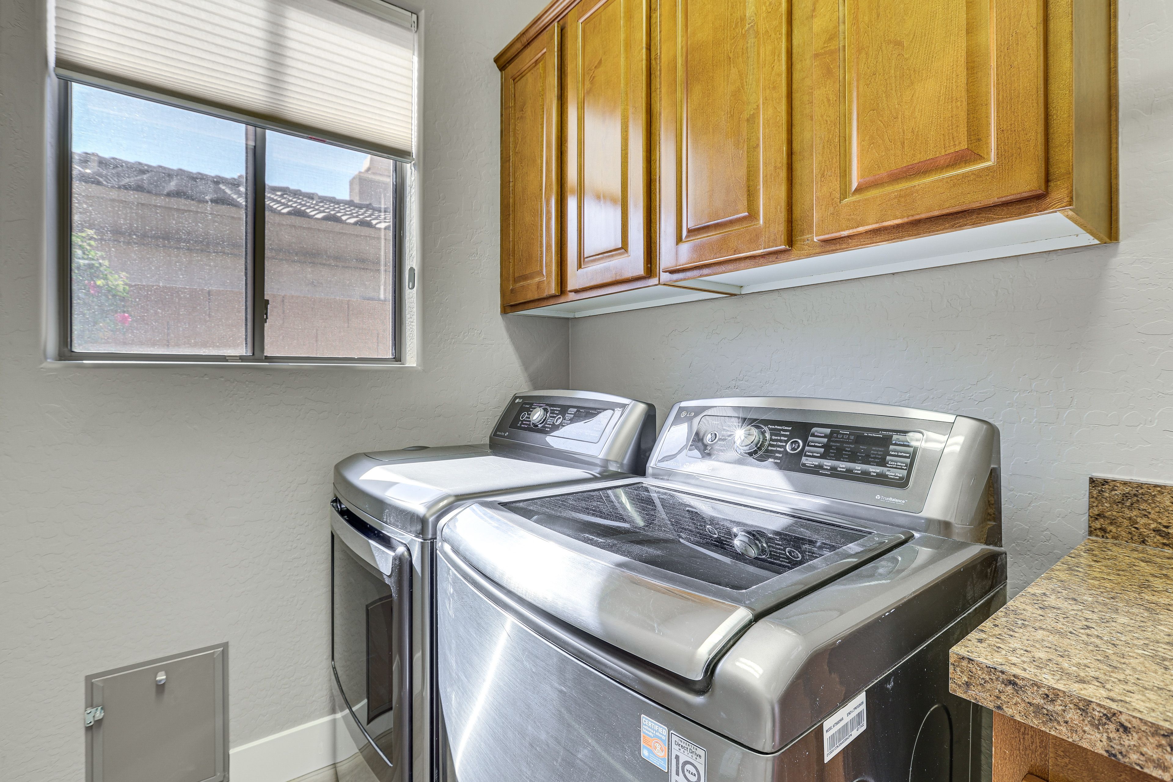 Washer & Dryer