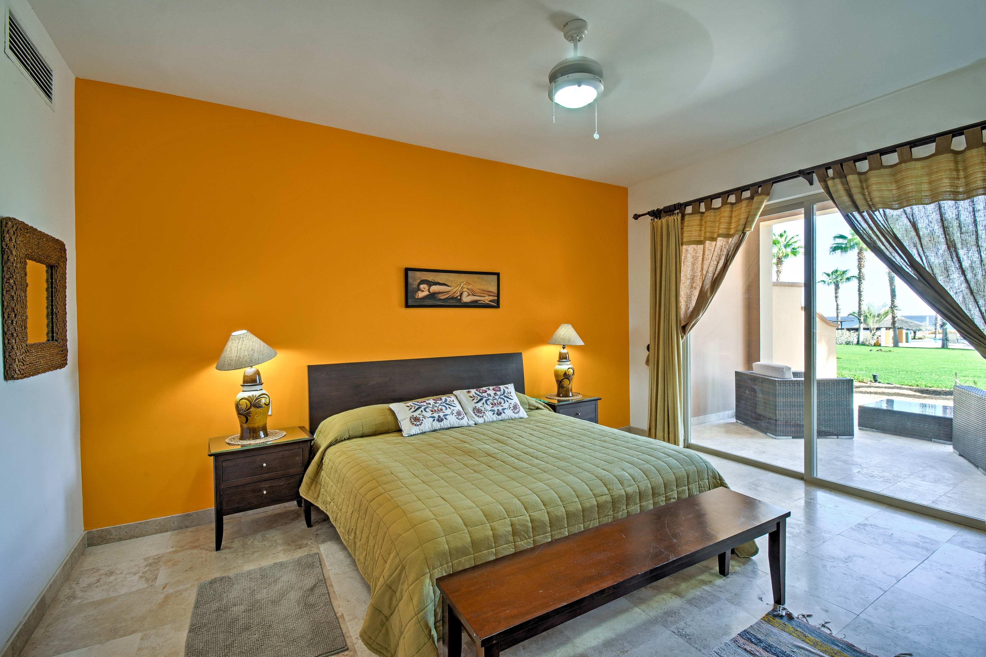 Bedroom 2 | King Bed