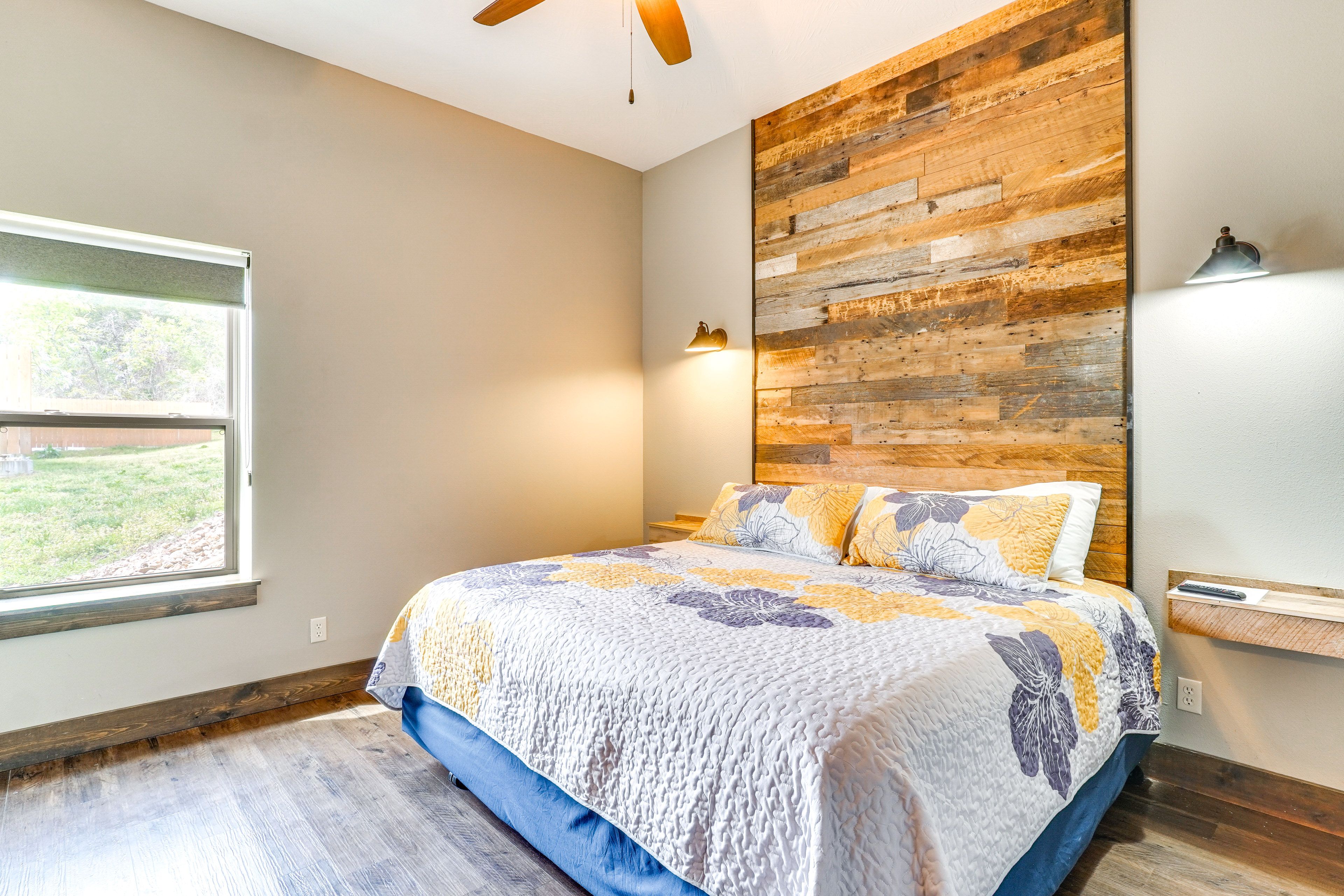 Bedroom 4 | King Bed | Lower Level