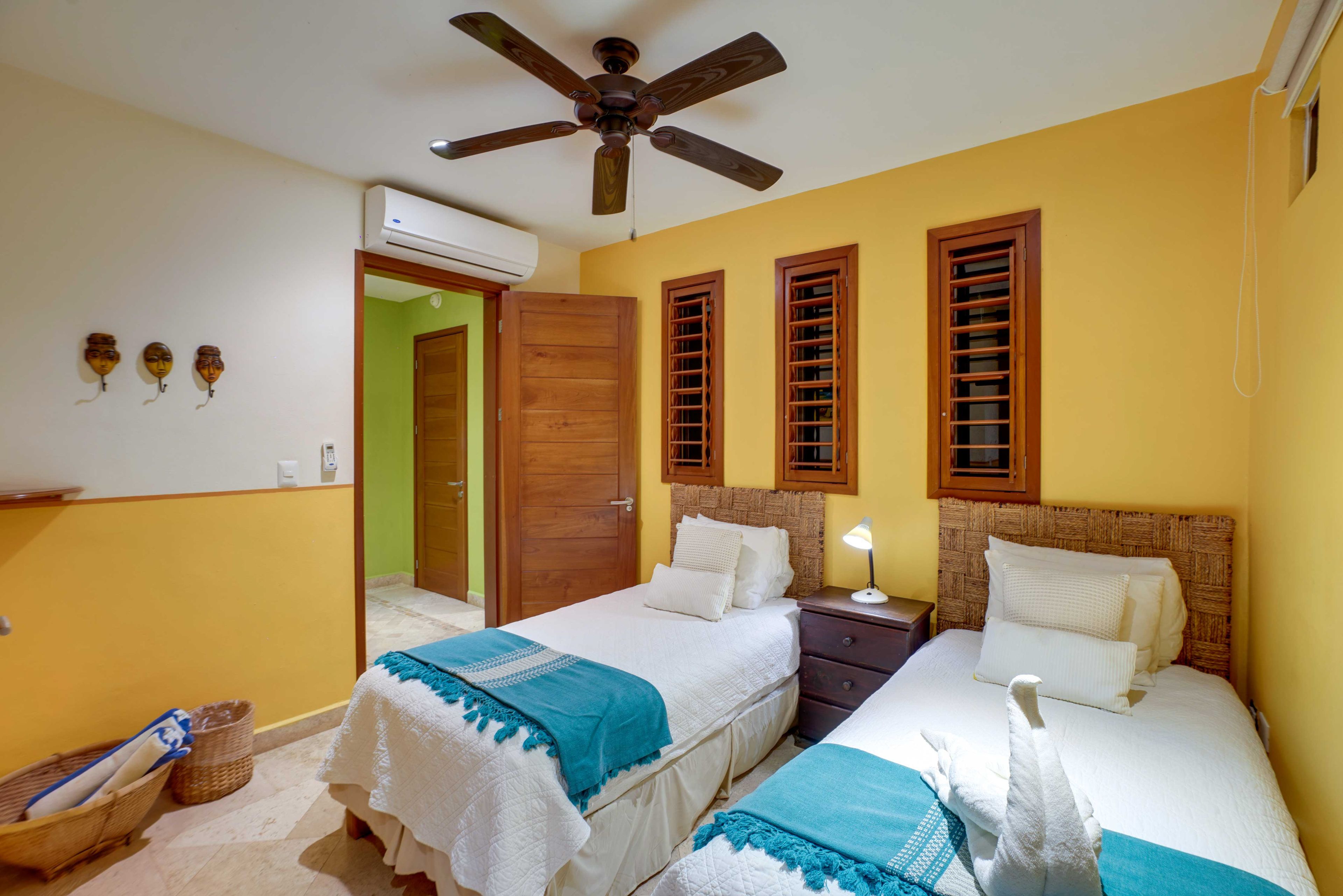 Casita B | Bedroom 2 | 2 Twin Beds (Can Convert to King Bed)