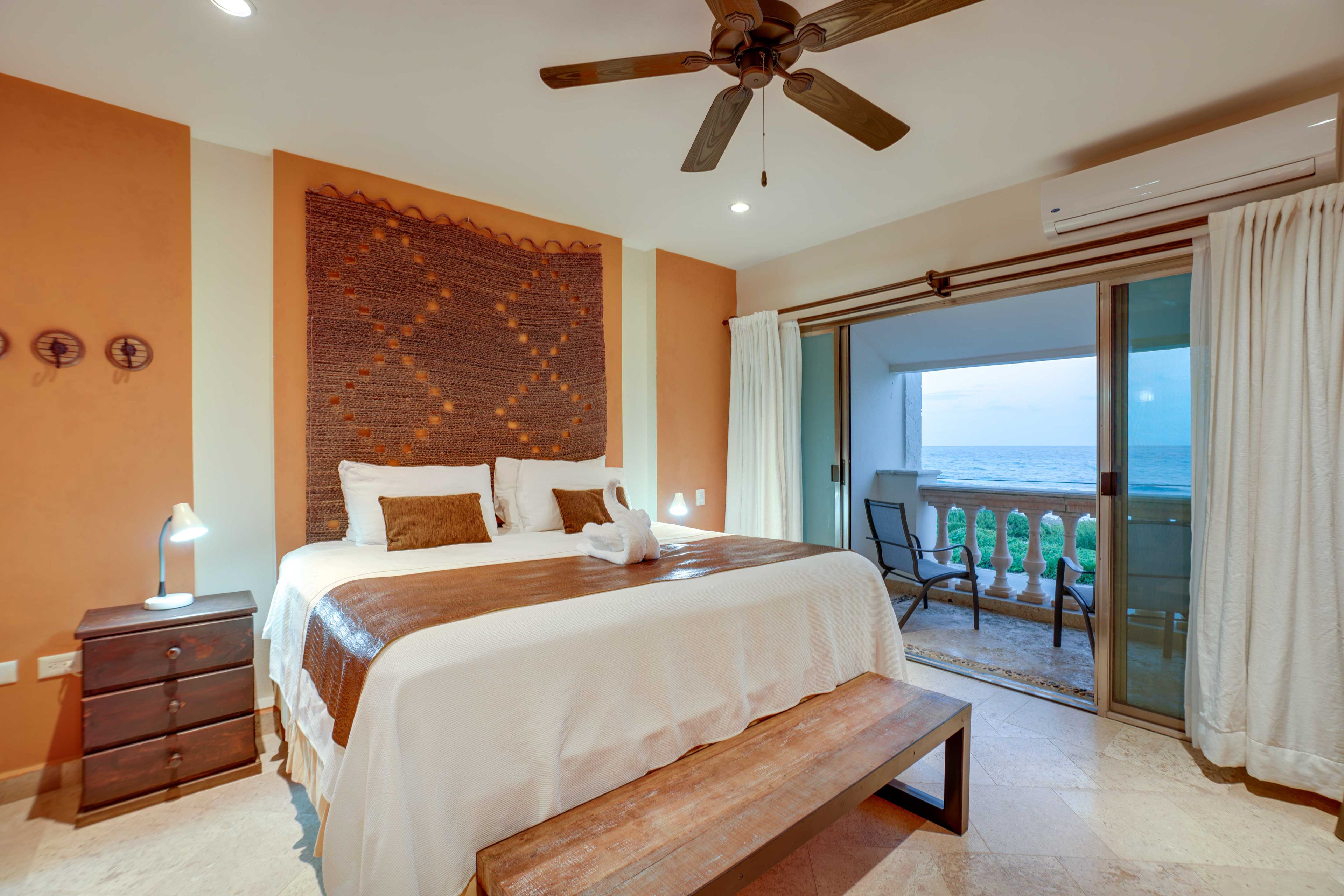 Casita B | Bedroom 1 | King Bed | Private Balcony