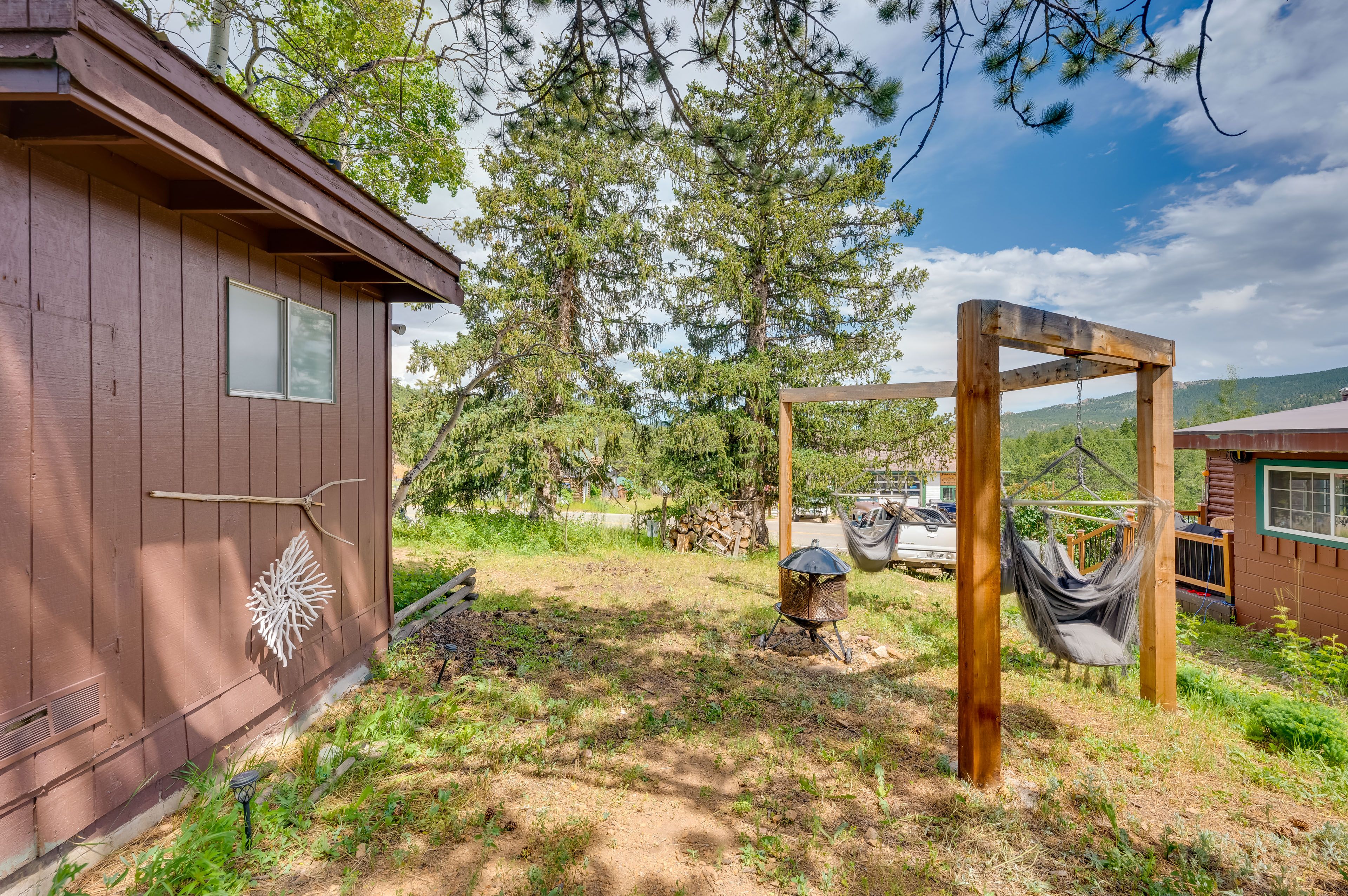 Front Yard | Swing Chairs | Fire Pit